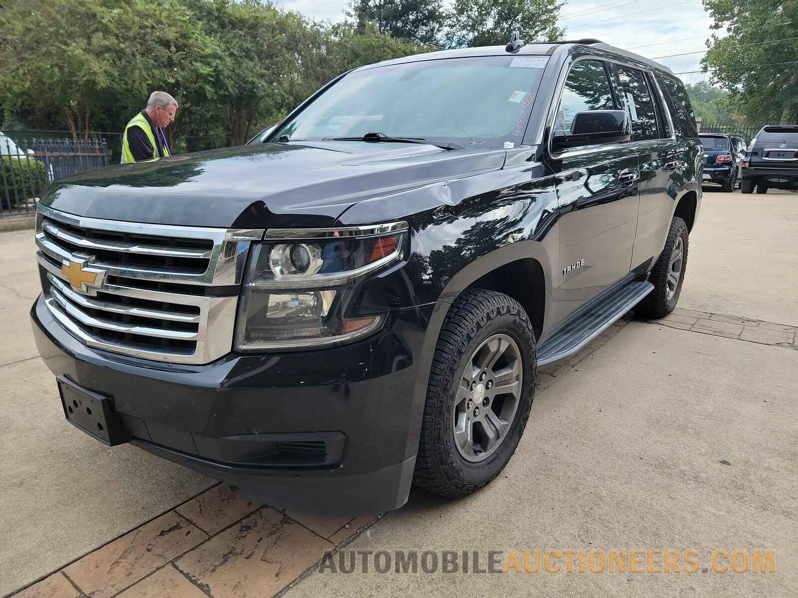 1GNSCAKC3JR268882 Chevrolet Tahoe 2018