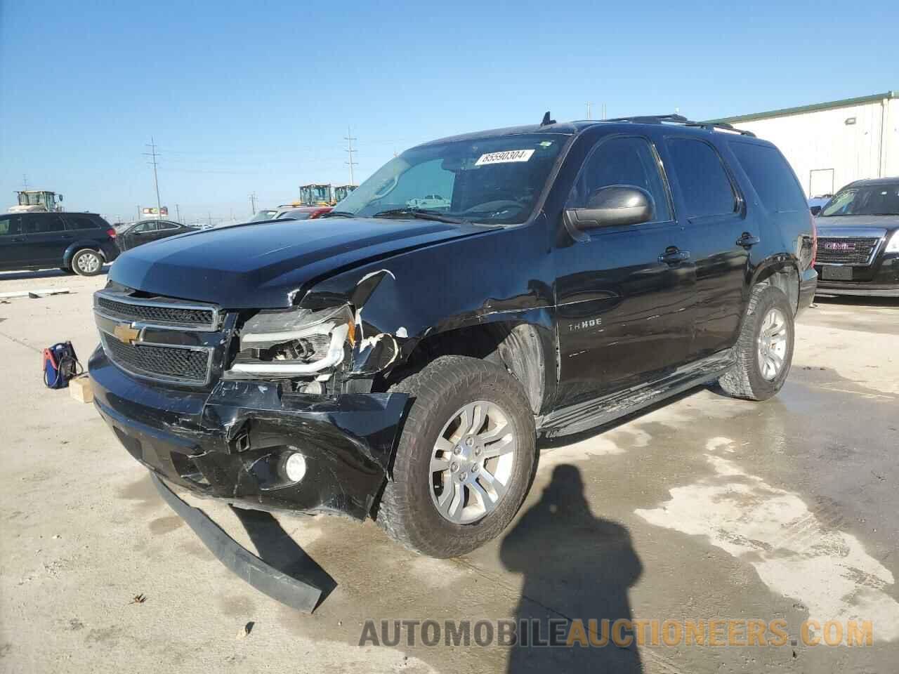 1GNSCBE01DR270304 CHEVROLET TAHOE 2013