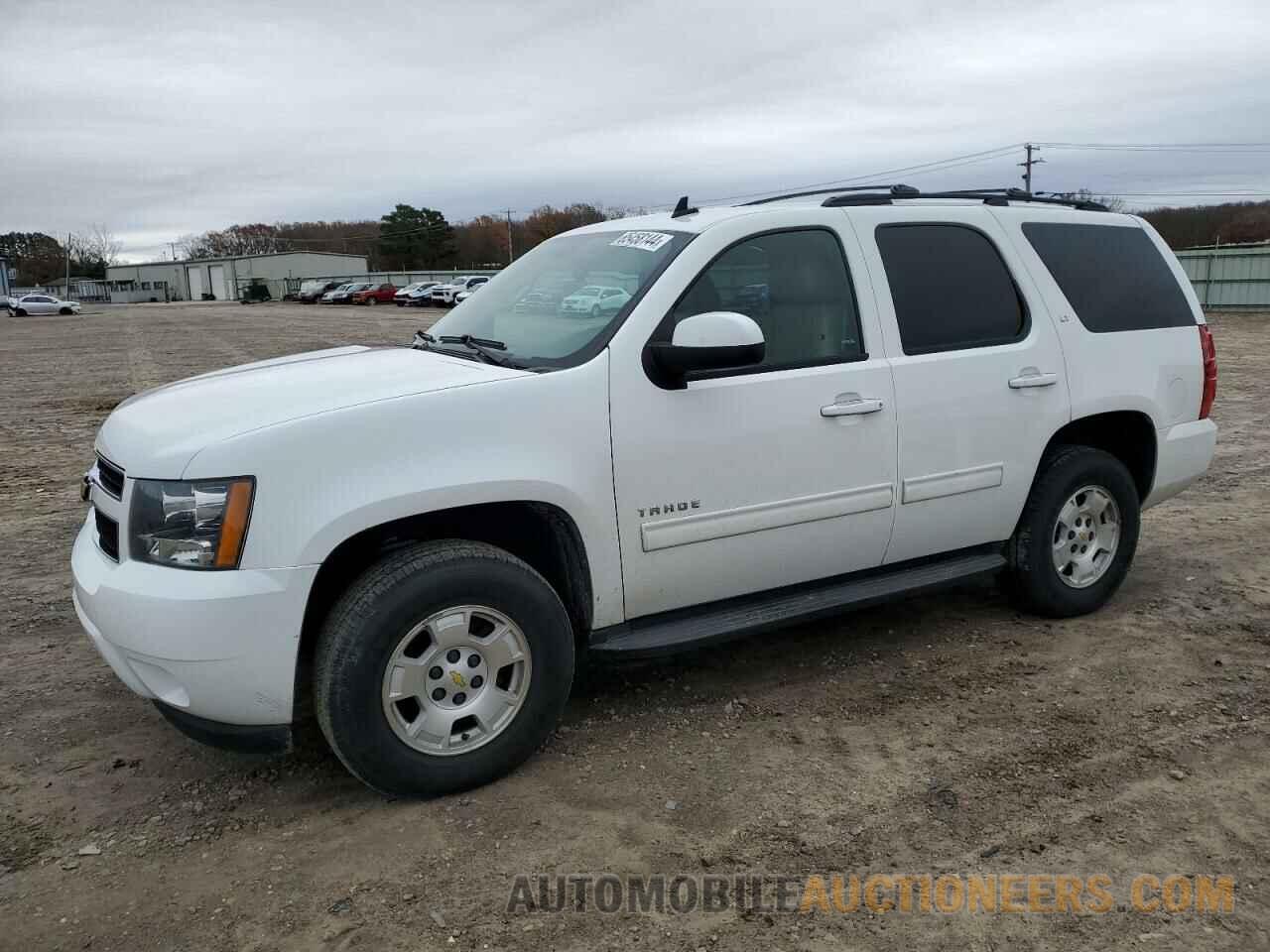 1GNSCBE06DR237296 CHEVROLET TAHOE 2013