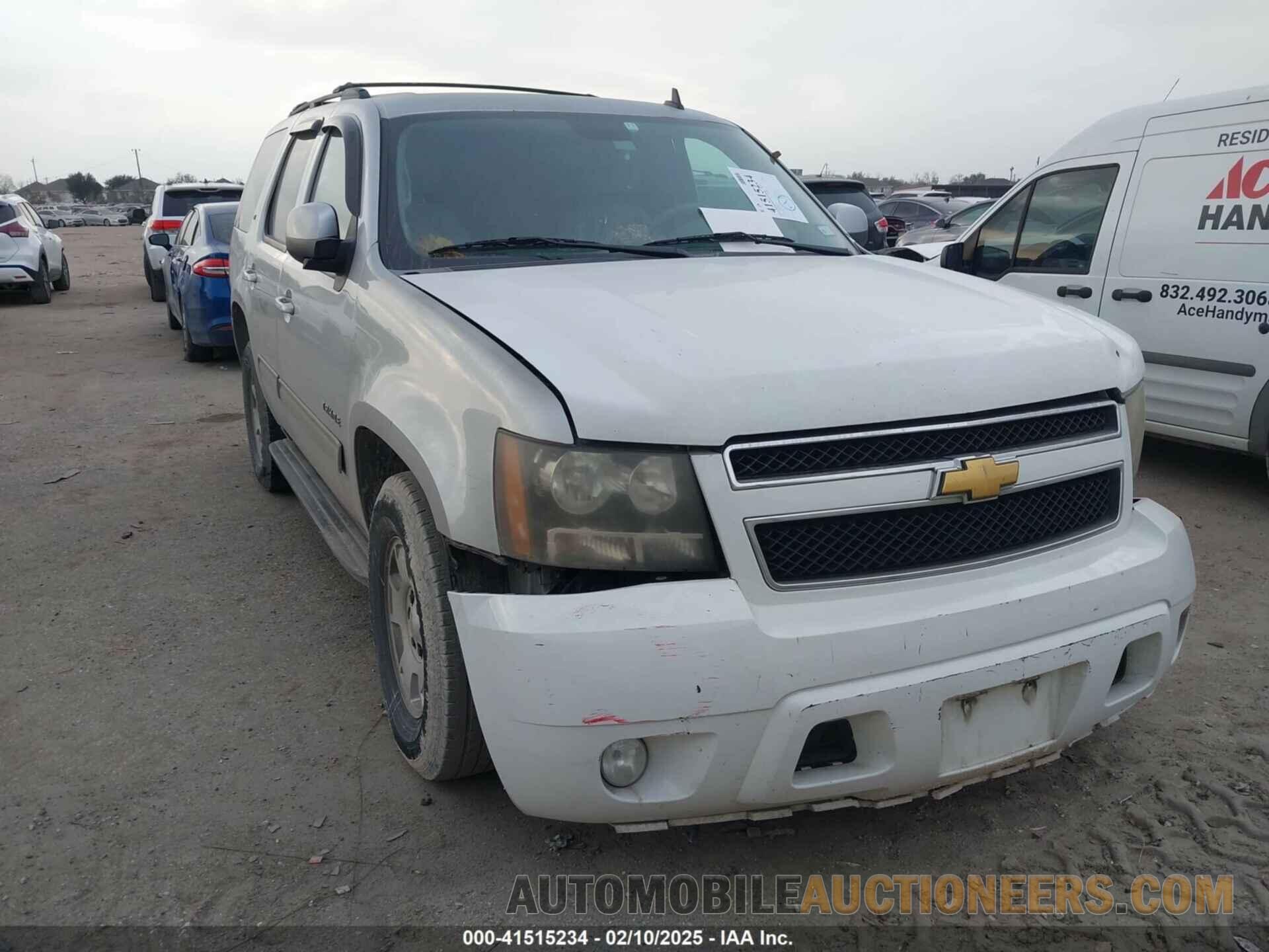 1GNSCBE06DR299331 CHEVROLET TAHOE 2013