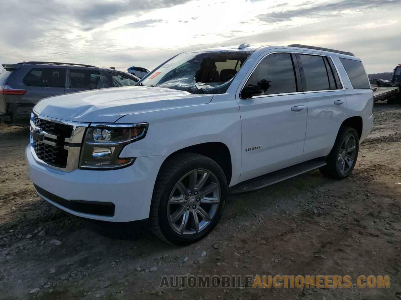 1GNSCBKCXJR266570 CHEVROLET TAHOE 2018