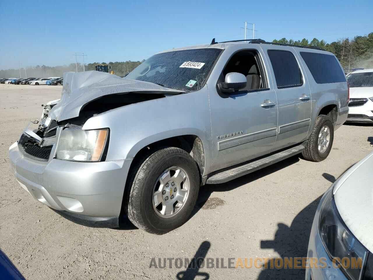 1GNSCHE03BR292854 CHEVROLET SUBURBAN 2011