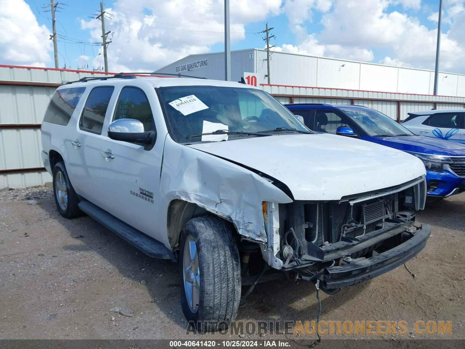 1GNSCHE08BR287942 CHEVROLET SUBURBAN 1500 2011