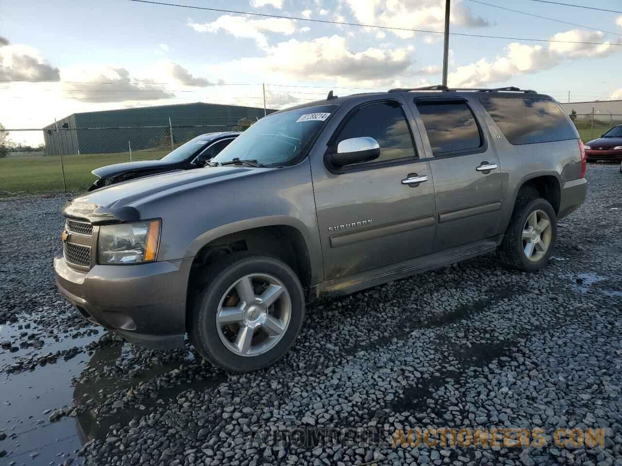 1GNSCJE01ER156217 CHEVROLET SUBURBAN 2014