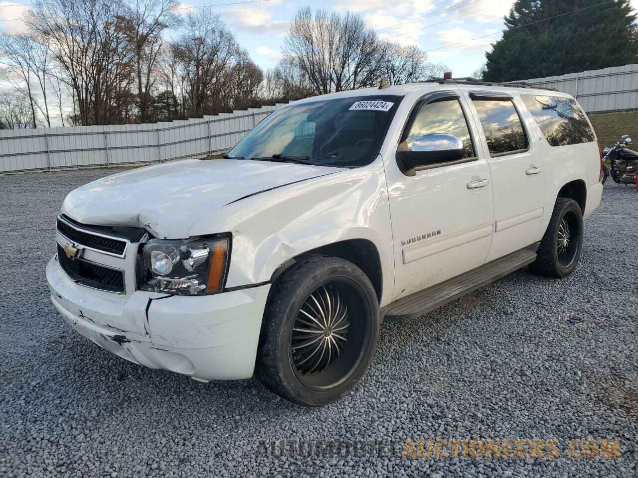 1GNSCJE02BR361248 CHEVROLET SUBURBAN 2011