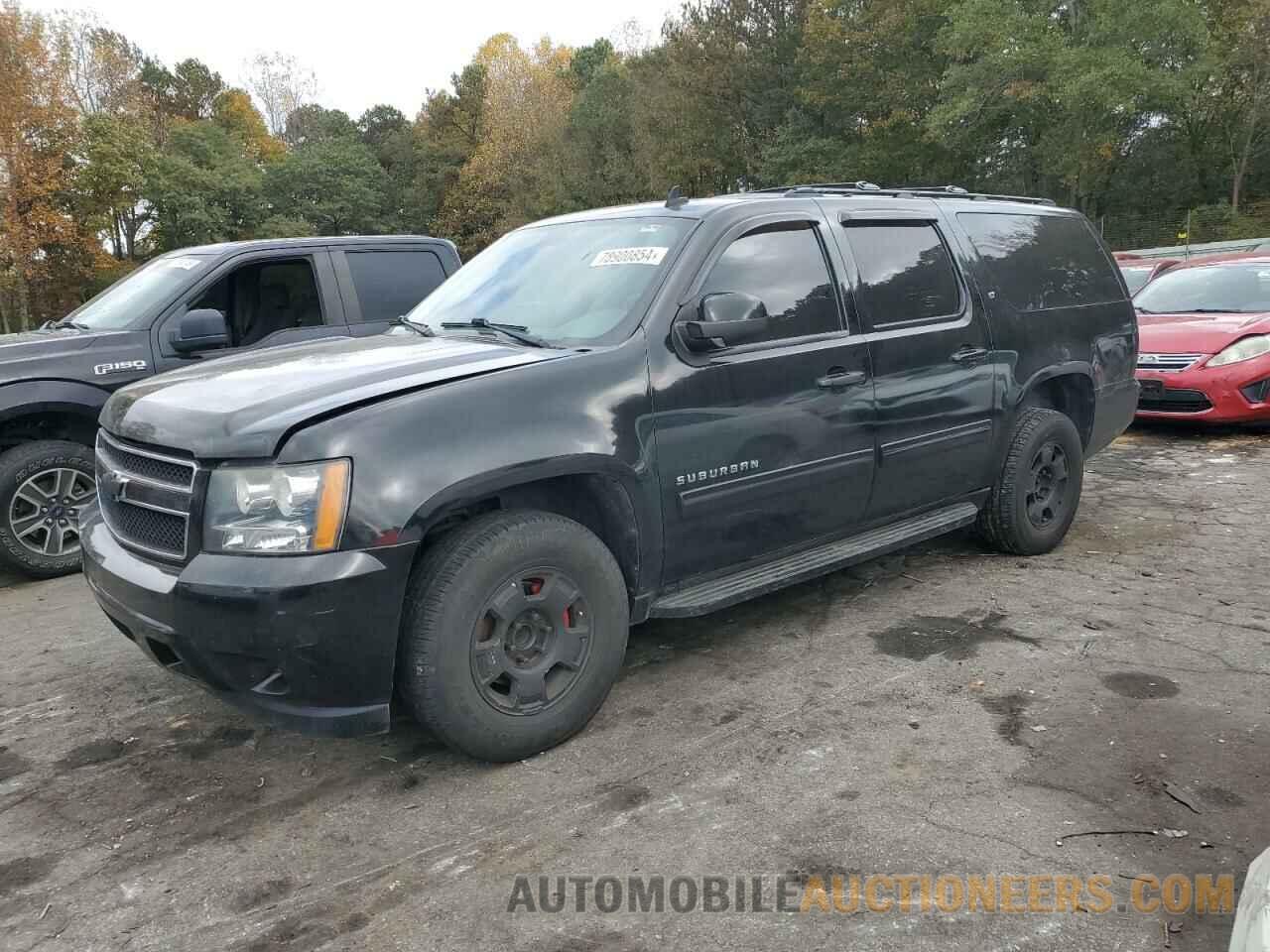 1GNSCJE03ER100313 CHEVROLET SUBURBAN 2014