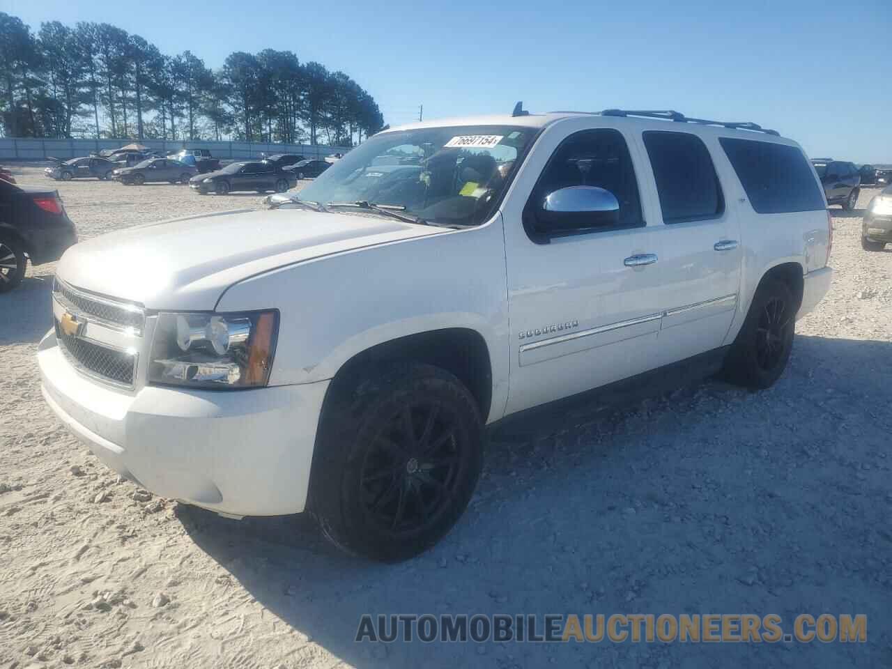 1GNSCKE02ER105377 CHEVROLET SUBURBAN 2014