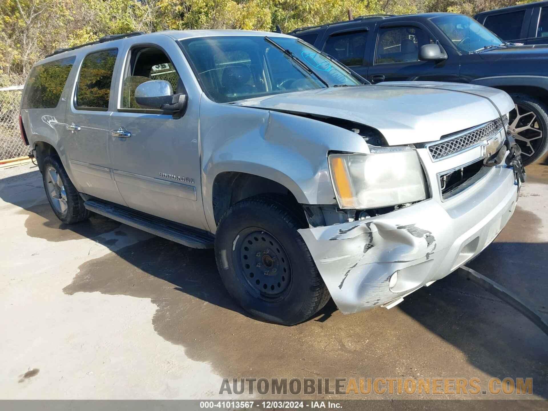 1GNSCKE05BR313586 CHEVROLET SUBURBAN 1500 2011