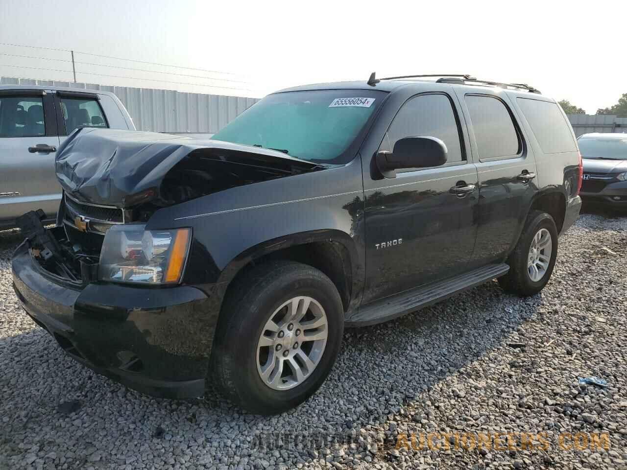 1GNSKAE00DR200886 CHEVROLET TAHOE 2013