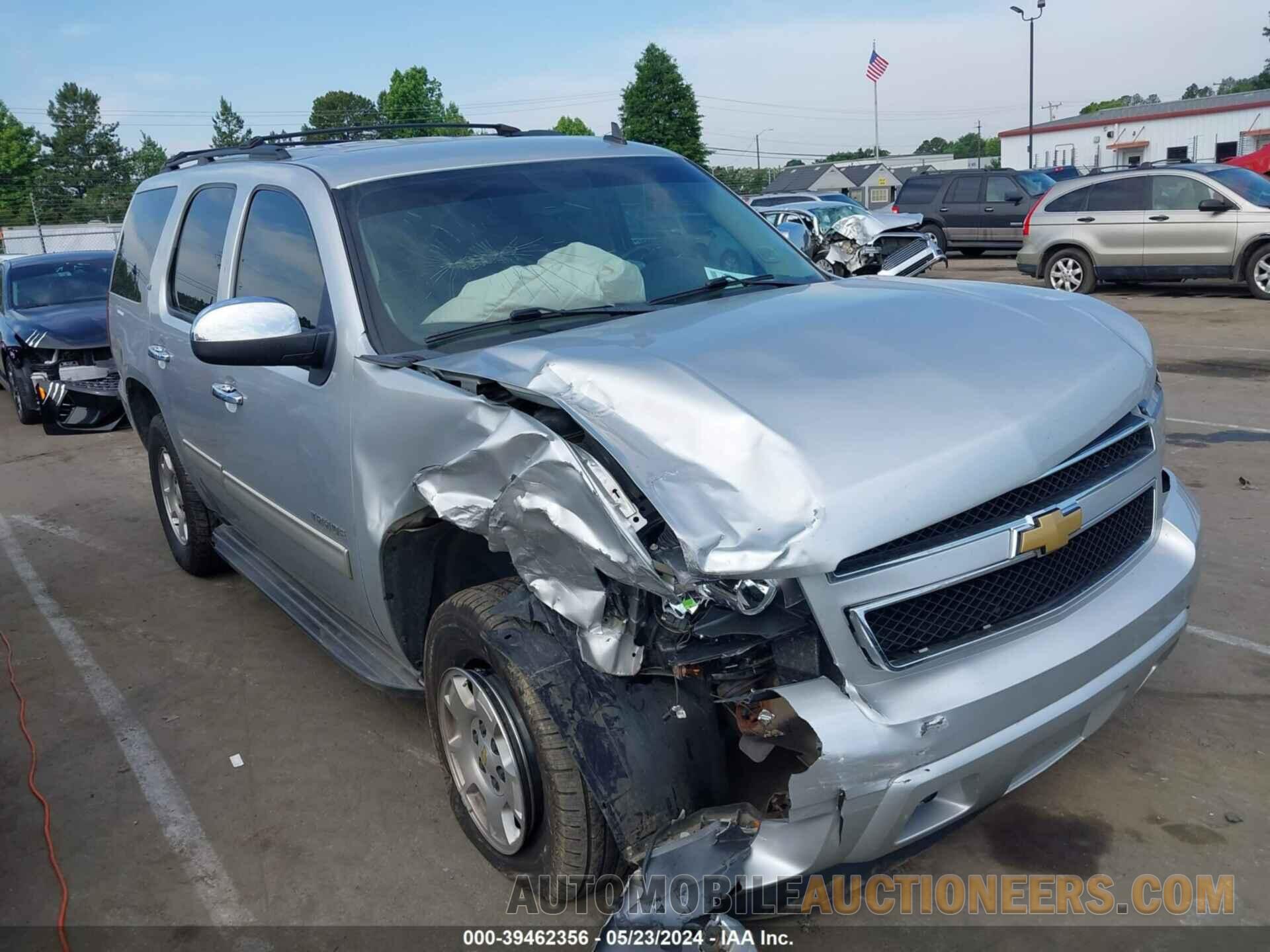 1GNSKBE01CR120114 CHEVROLET TAHOE 2012