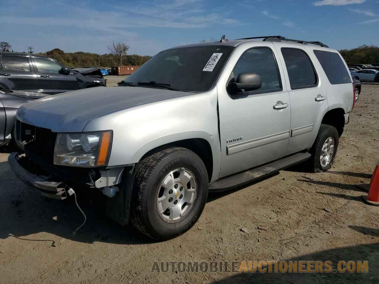 1GNSKBE04DR237249 CHEVROLET TAHOE 2013