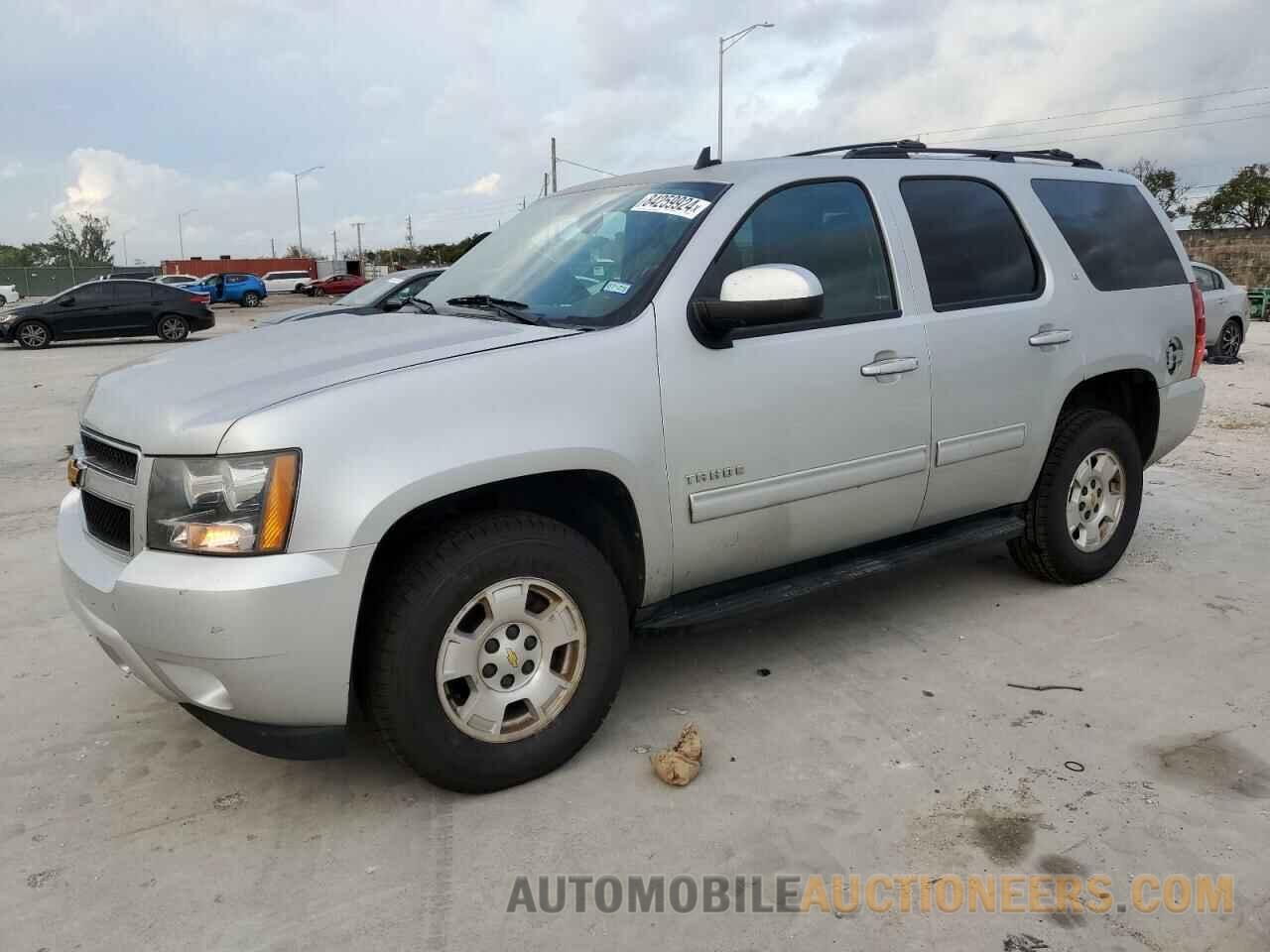 1GNSKBE06DR220324 CHEVROLET TAHOE 2013