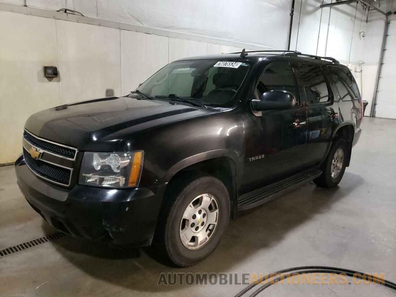 1GNSKBE08BR321362 CHEVROLET TAHOE 2011