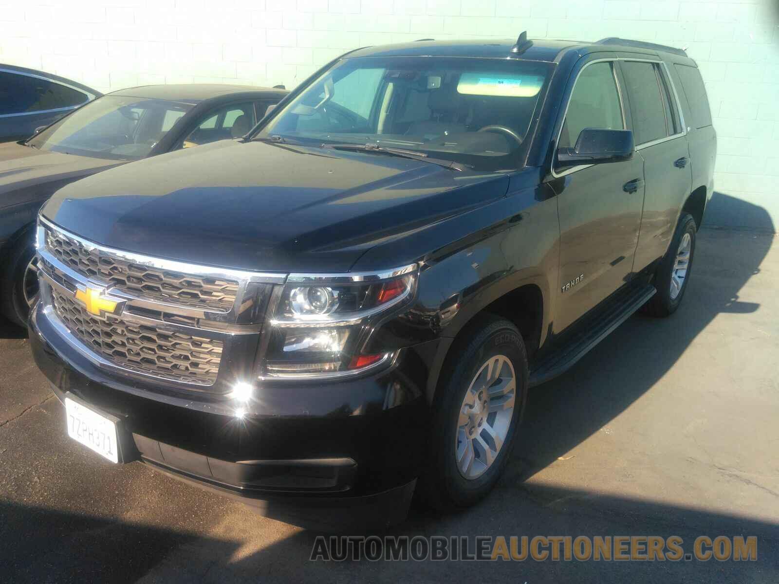 1GNSKBKC8JR111261 Chevrolet Tahoe 2018