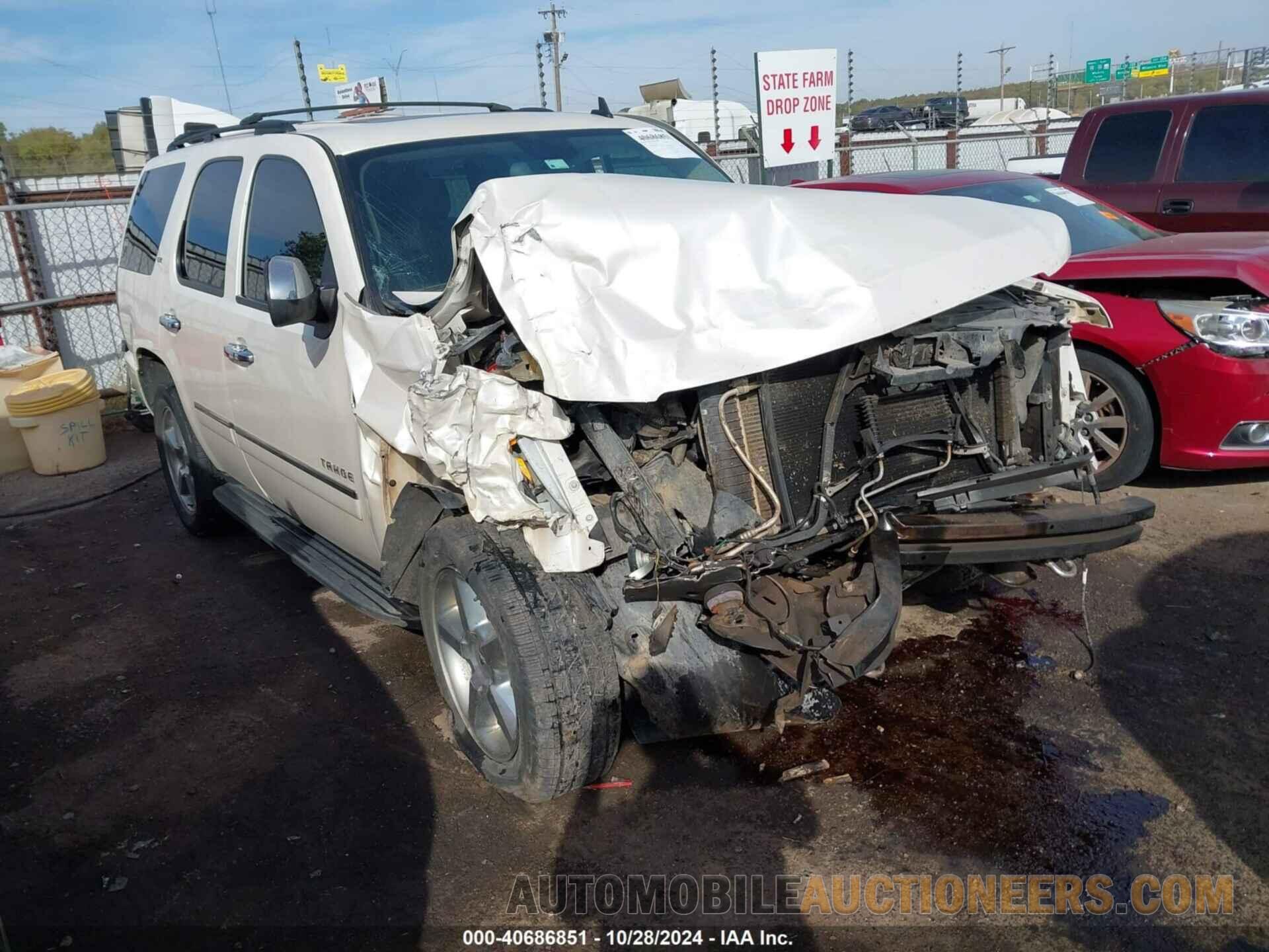 1GNSKCE00BR165761 CHEVROLET TAHOE 2011