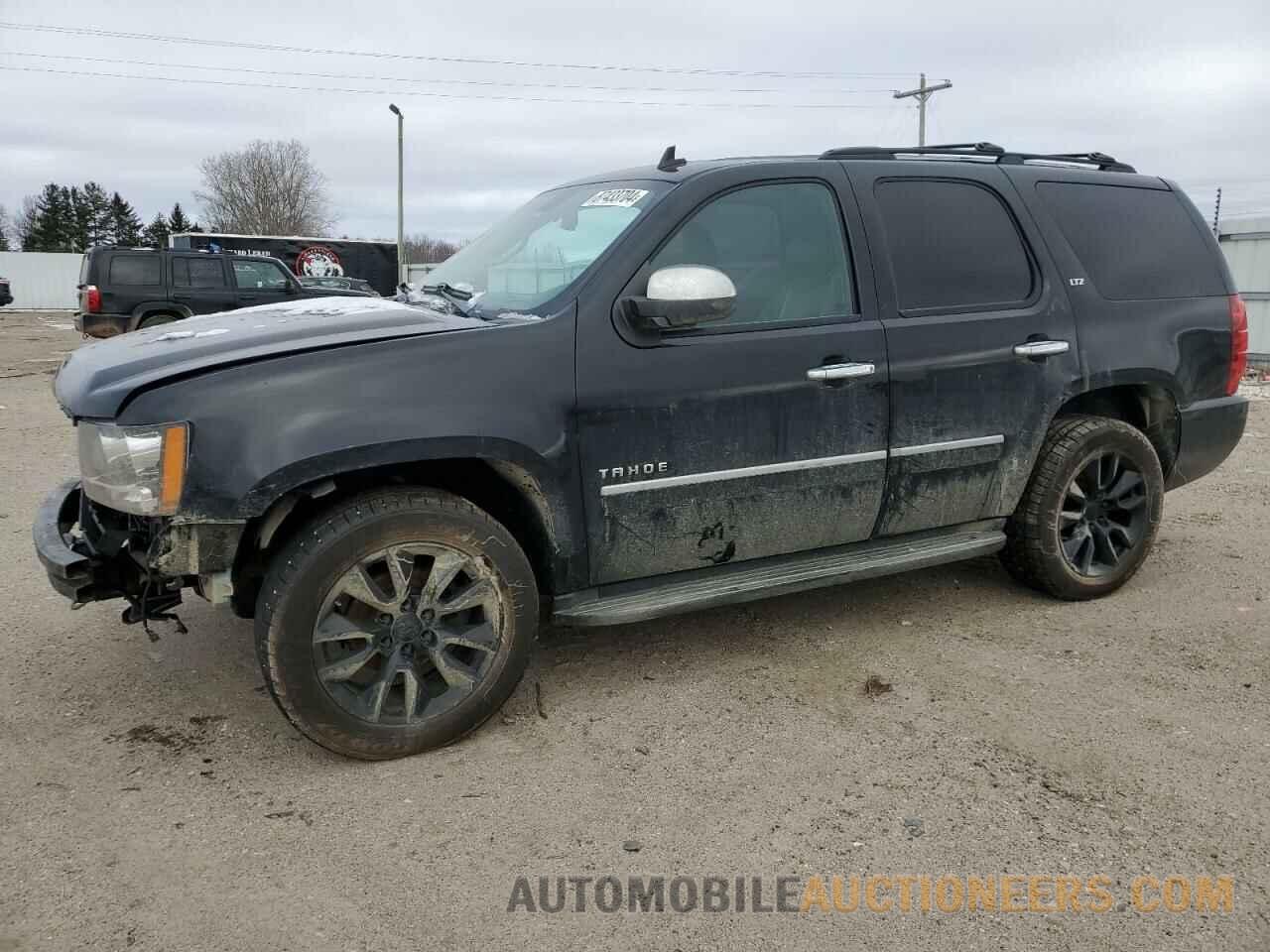 1GNSKCE02BR274528 CHEVROLET TAHOE 2011