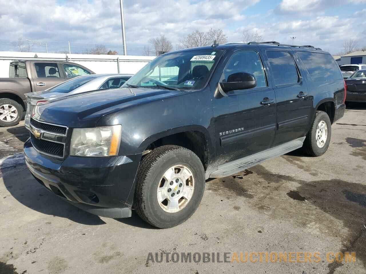 1GNSKHE33BR396239 CHEVROLET SUBURBAN 2011