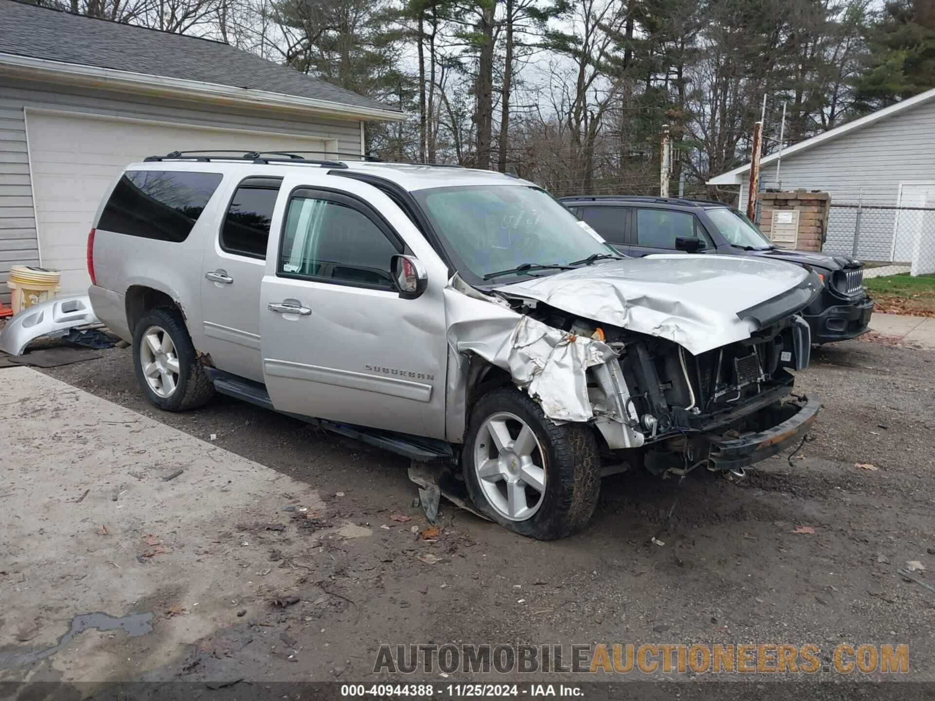 1GNSKHE34BR137727 CHEVROLET SUBURBAN 1500 2011