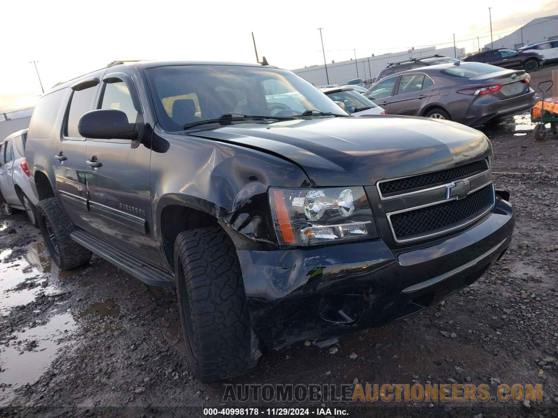 1GNSKHE39BR177477 CHEVROLET SUBURBAN 1500 2011