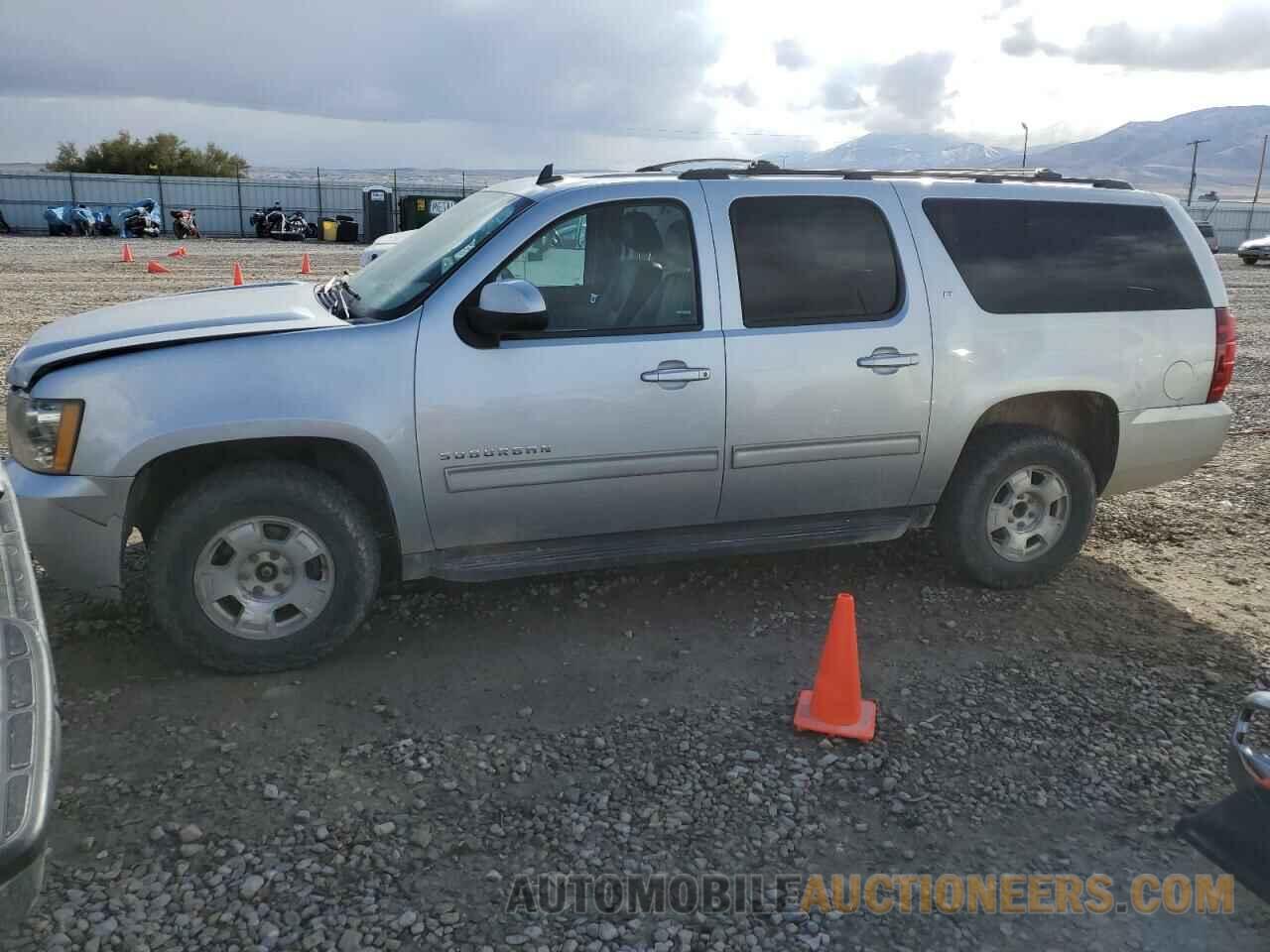 1GNSKJE72DR133771 CHEVROLET SUBURBAN 2013