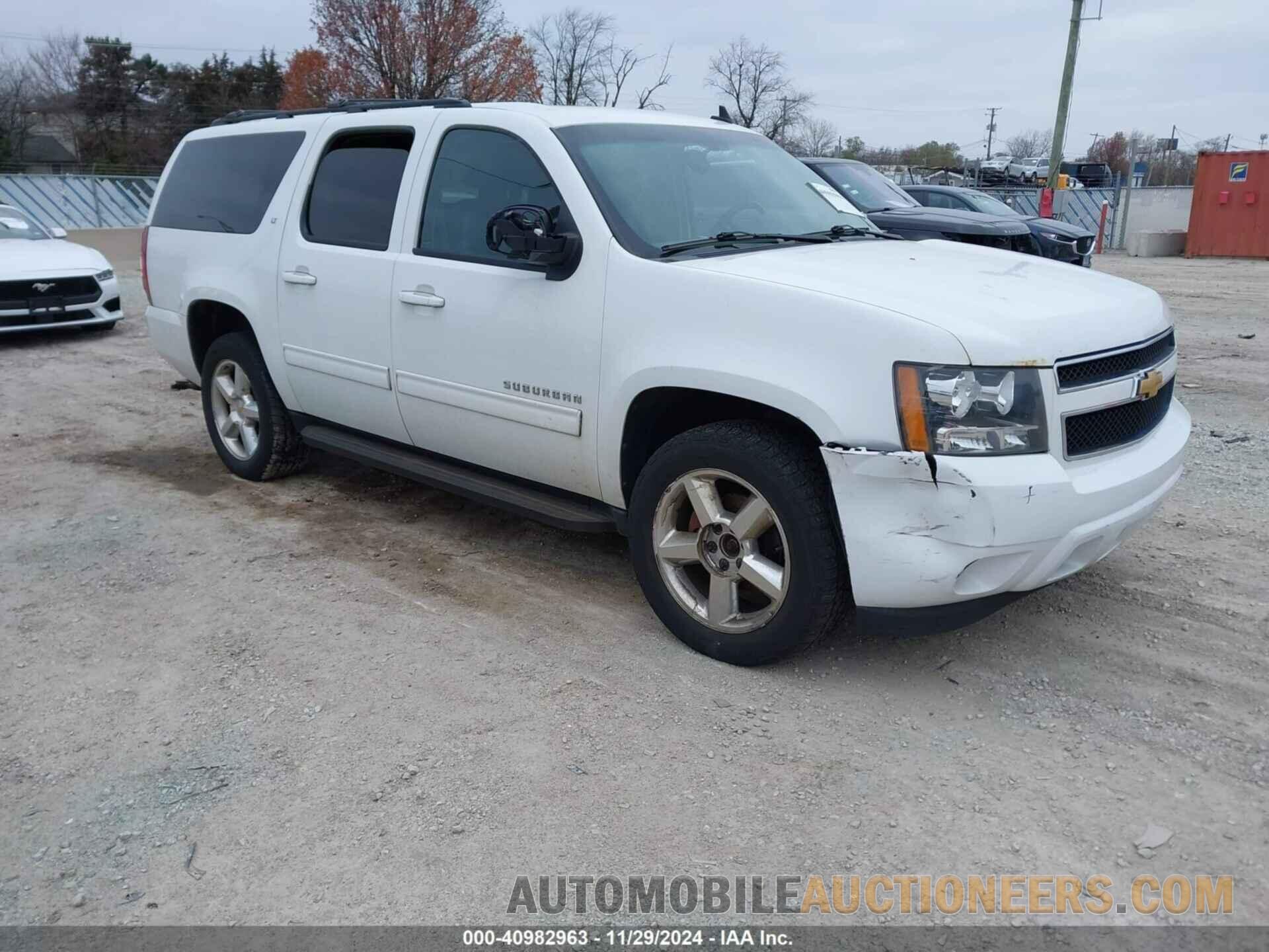 1GNSKJE73DR111133 CHEVROLET SUBURBAN 1500 2013