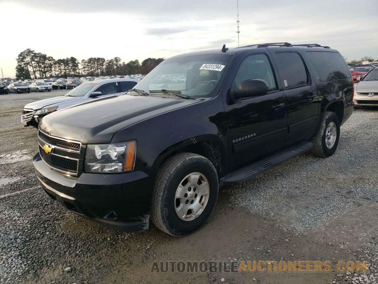 1GNSKJE76DR292583 CHEVROLET SUBURBAN 2013