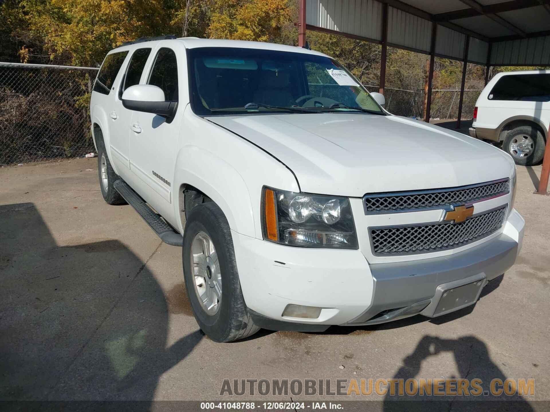 1GNSKJE77DR260497 CHEVROLET SUBURBAN 1500 2013