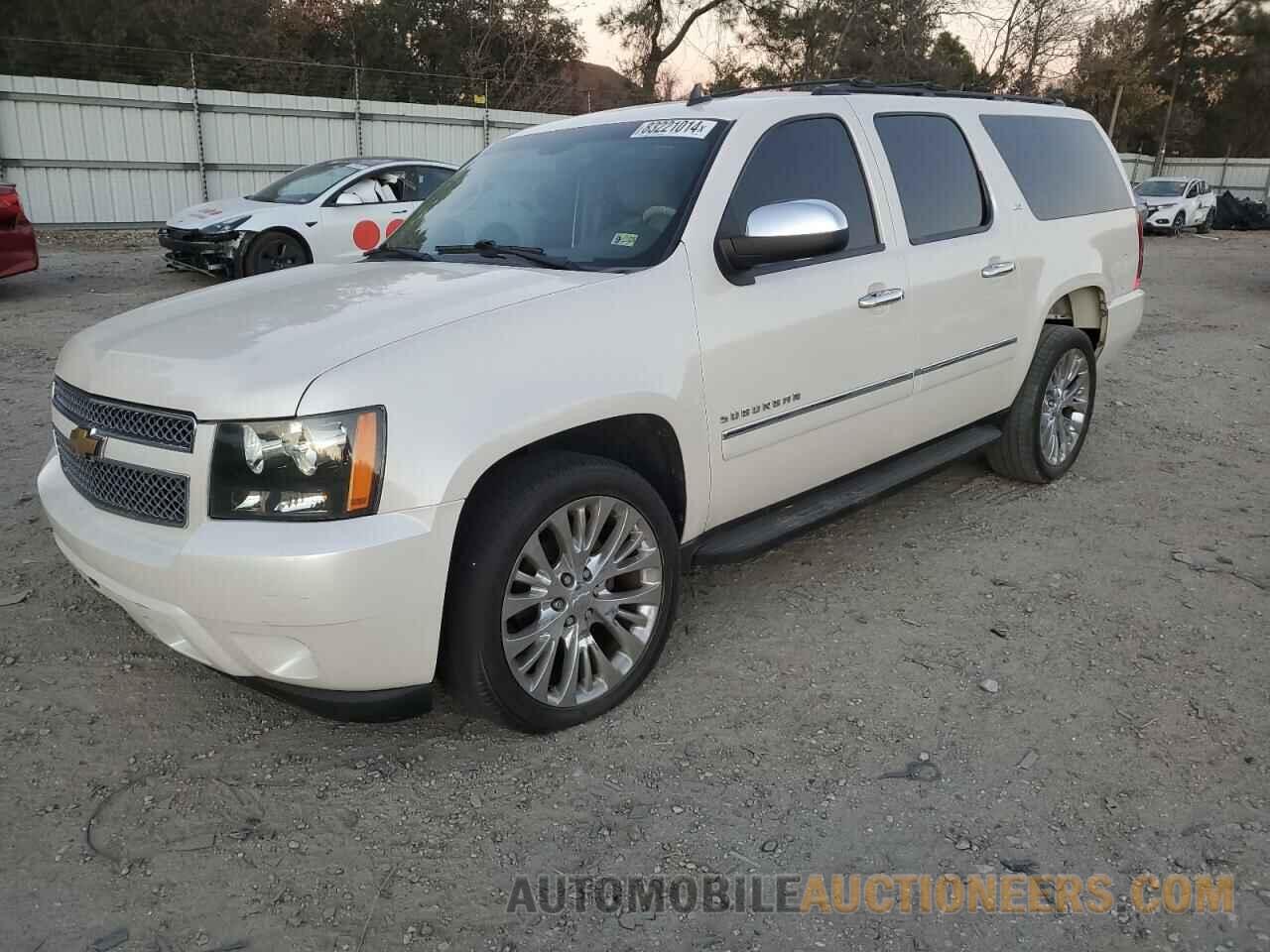 1GNSKKE76DR242966 CHEVROLET SUBURBAN 2013