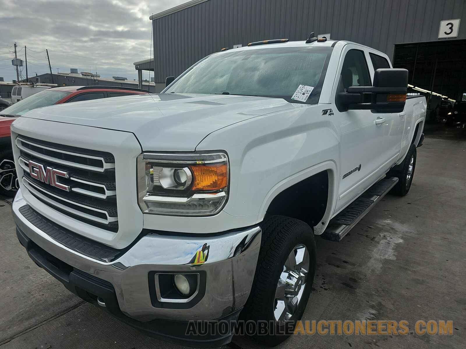 1GT12SEG3JF125976 GMC Sierra 2500HD 2018