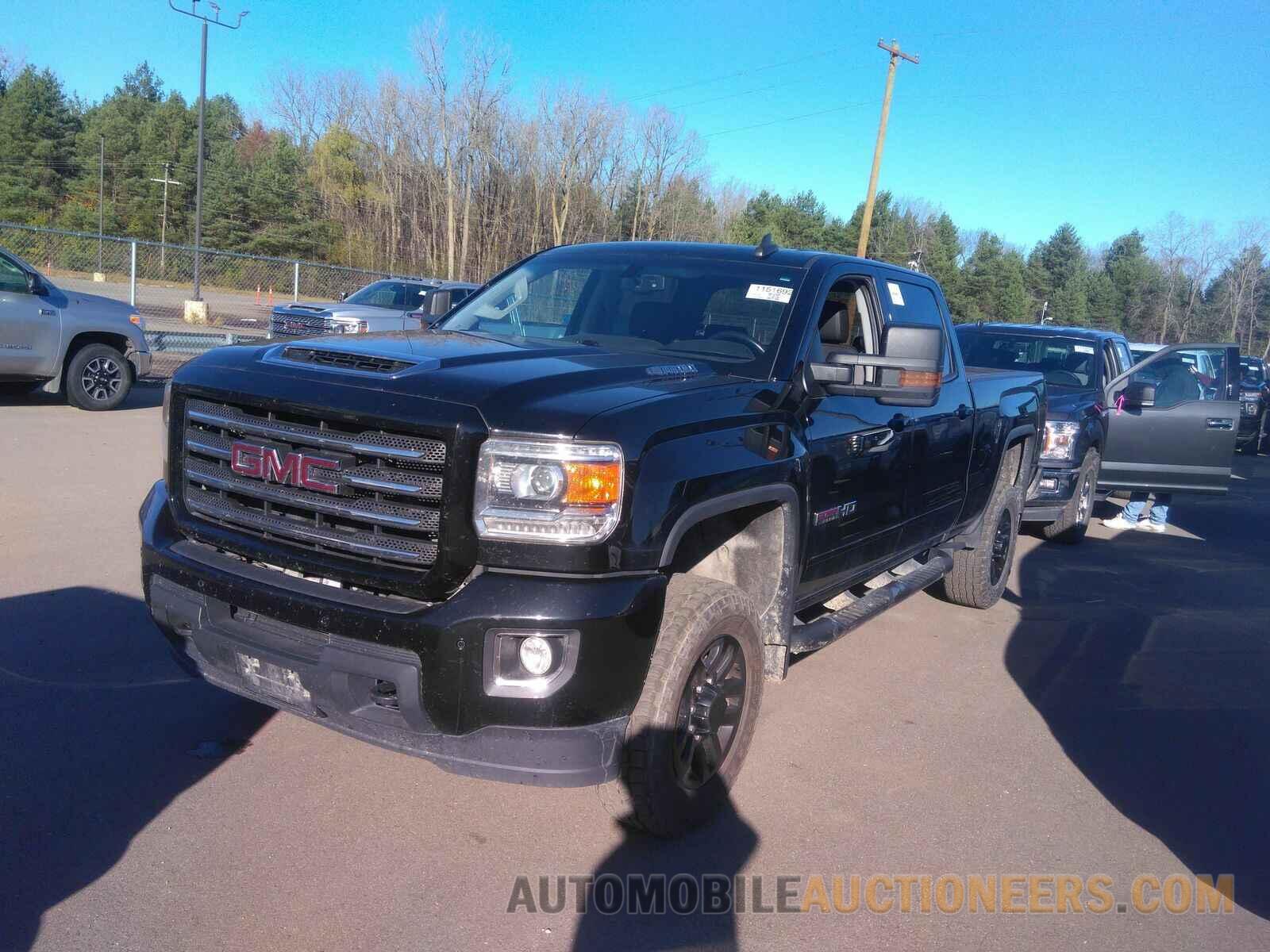 1GT12TEY8JF276469 GMC Sierra 2500HD 2018