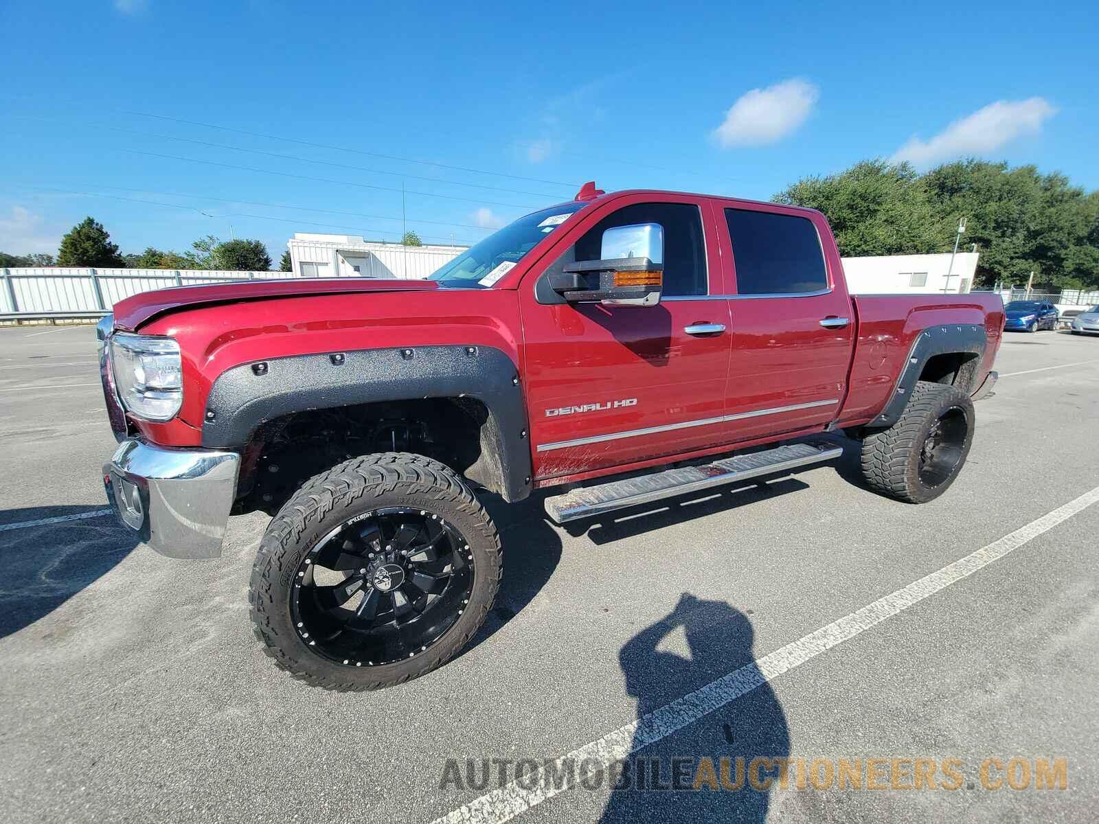 1GT12UEG1JF281865 GMC Sierra 2500 2018