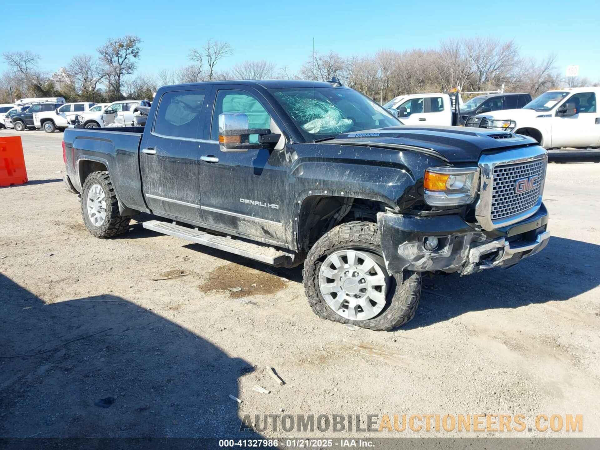 1GT12UEY5HF118445 GMC SIERRA 2500HD 2017