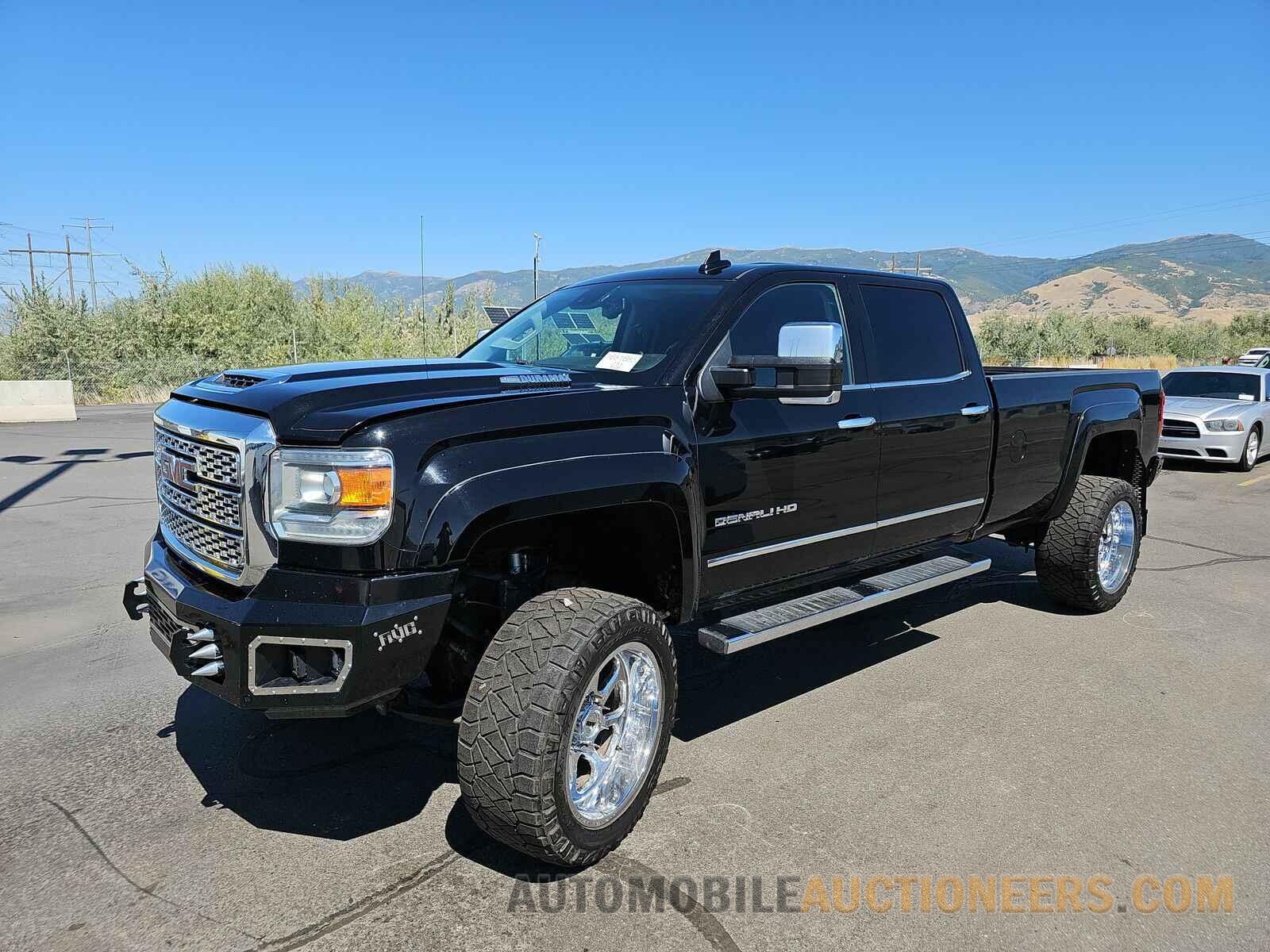 1GT42YEY7JF123513 GMC Sierra 3500 2018