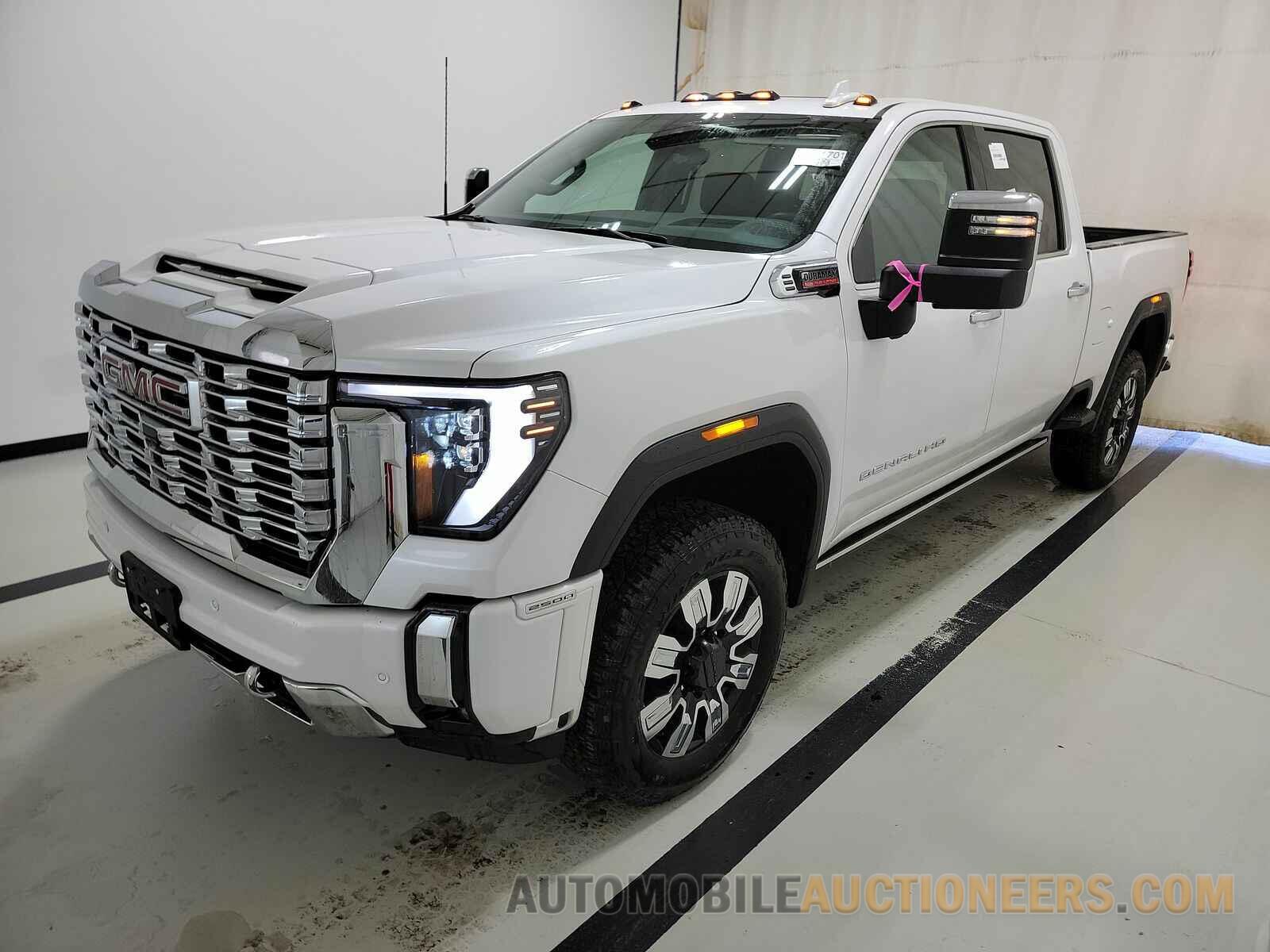 1GT49REY5RF119067 GMC Sierra 2500HD 2024