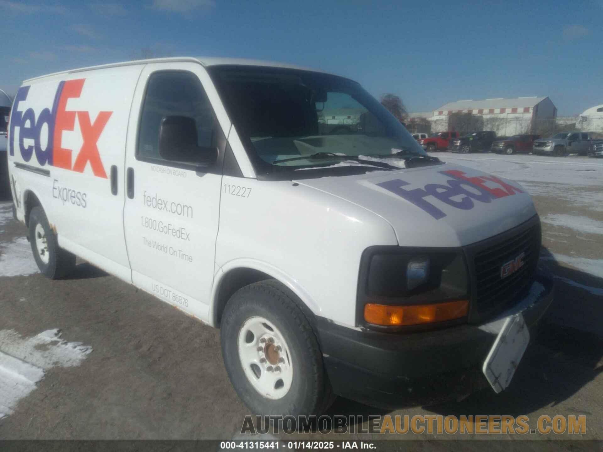 1GTW7FCA3C1187424 GMC SAVANA 2012