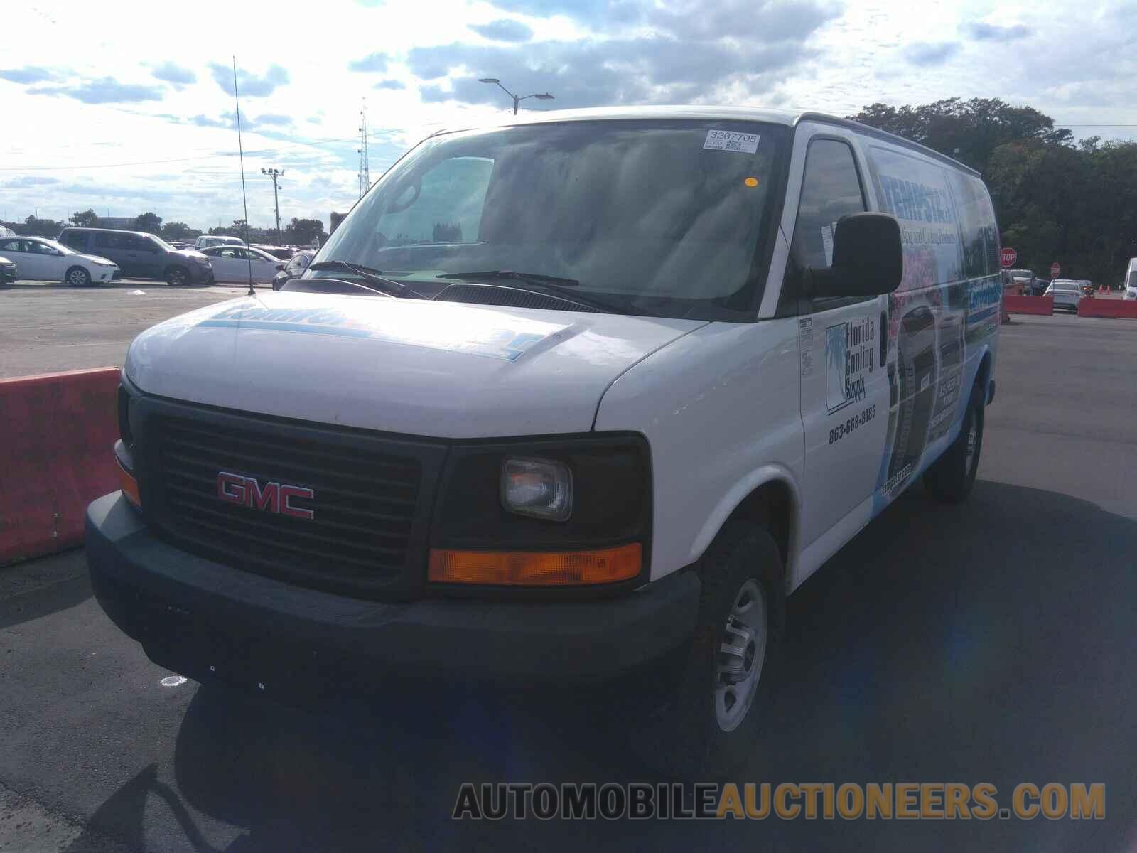 1GTW7GCF3F1114365 GMC Savana Cargo Van 2015