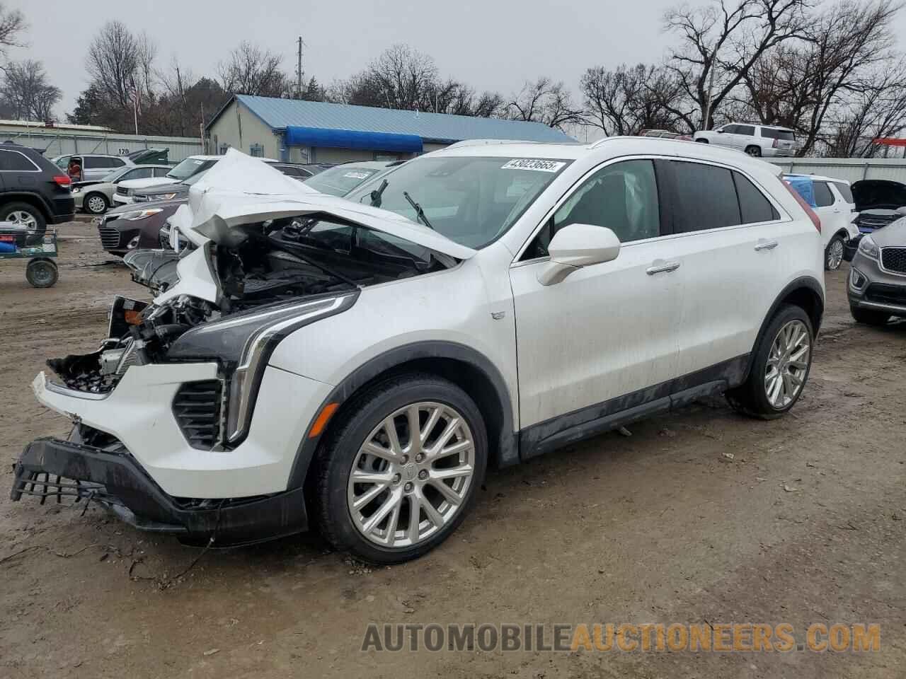 1GYAZAR48MF018135 CADILLAC XT4 2021