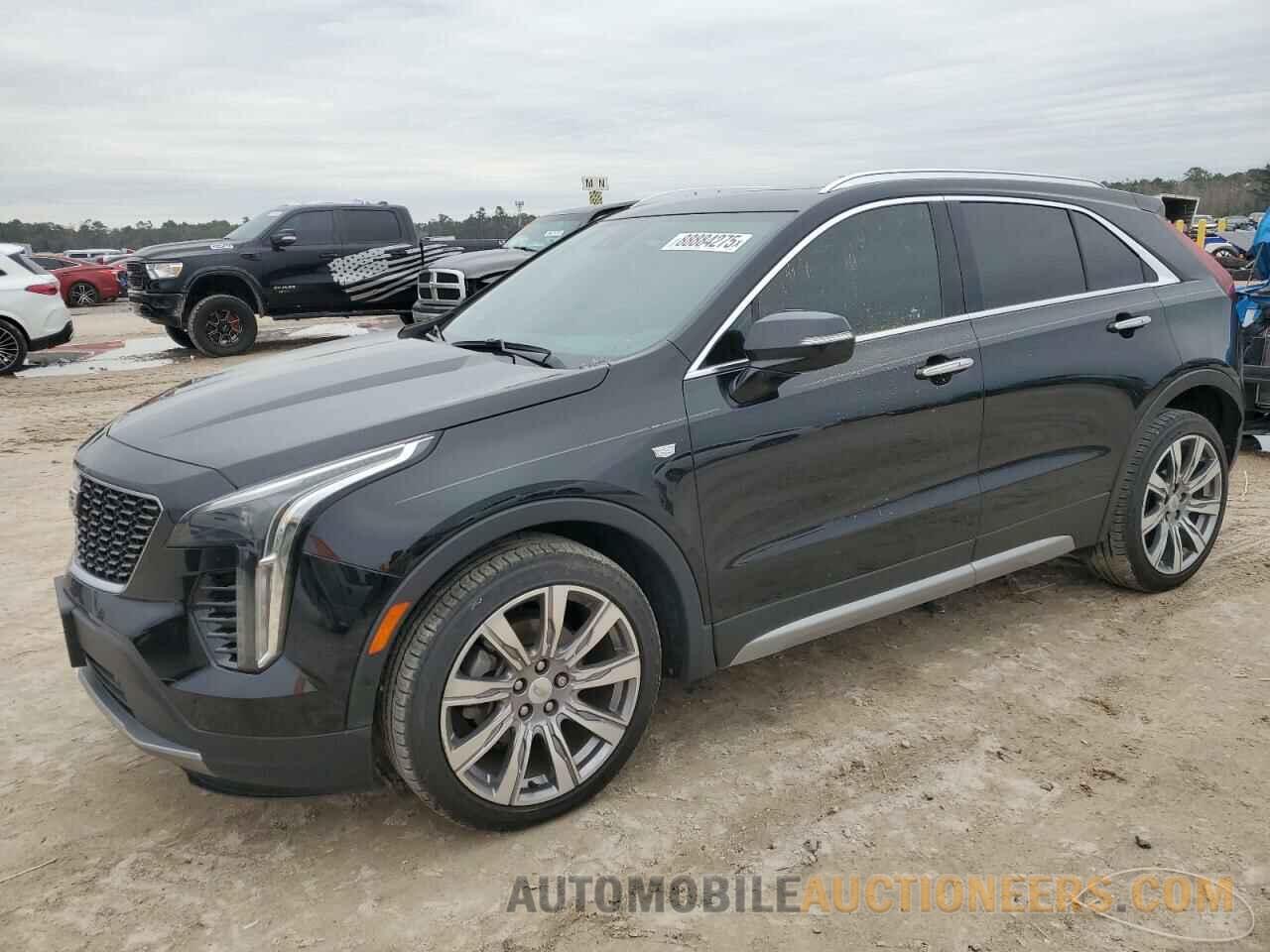 1GYFZCR42KF138768 CADILLAC XT4 2019