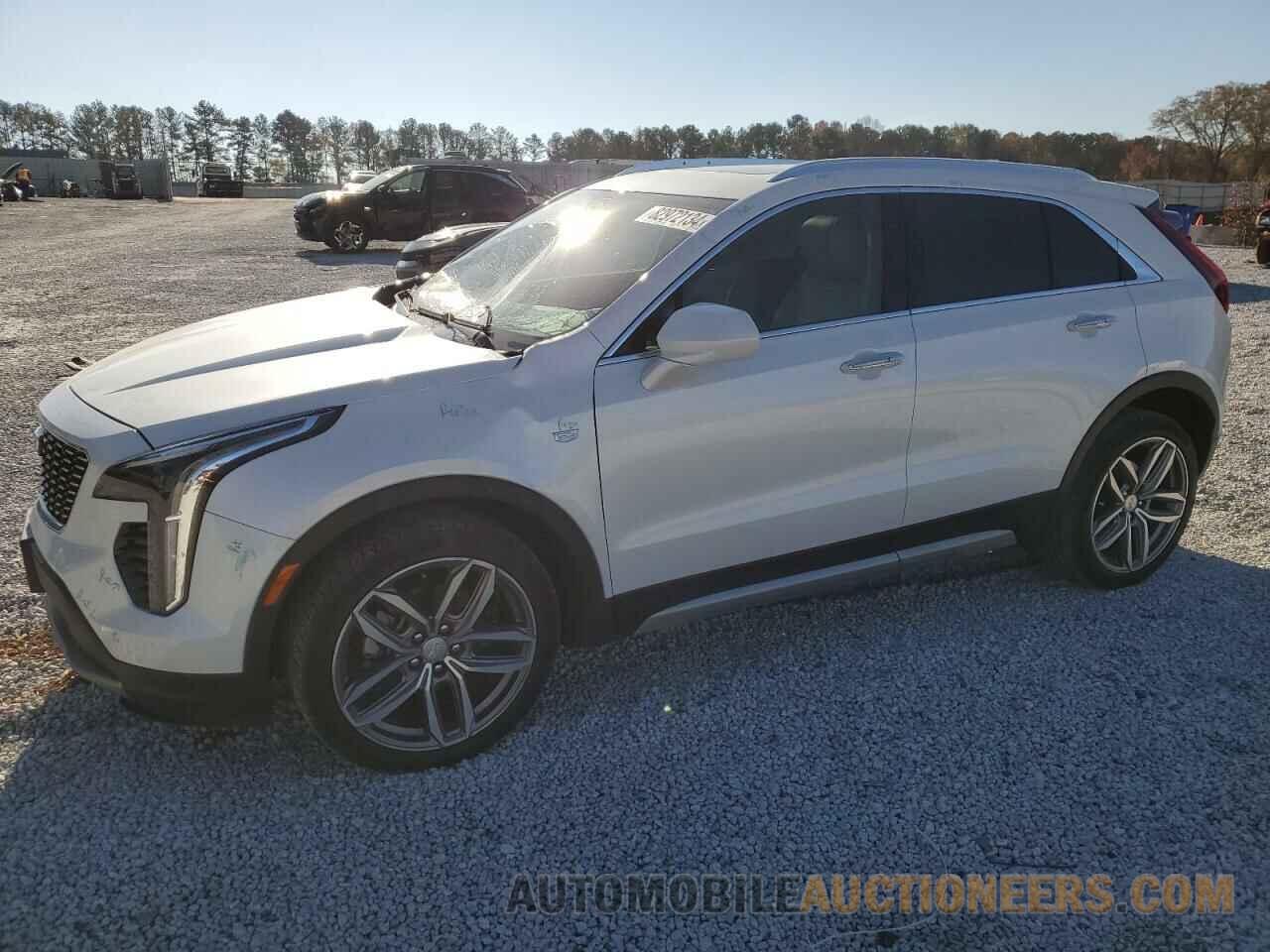 1GYFZCR42KF199831 CADILLAC XT4 2019