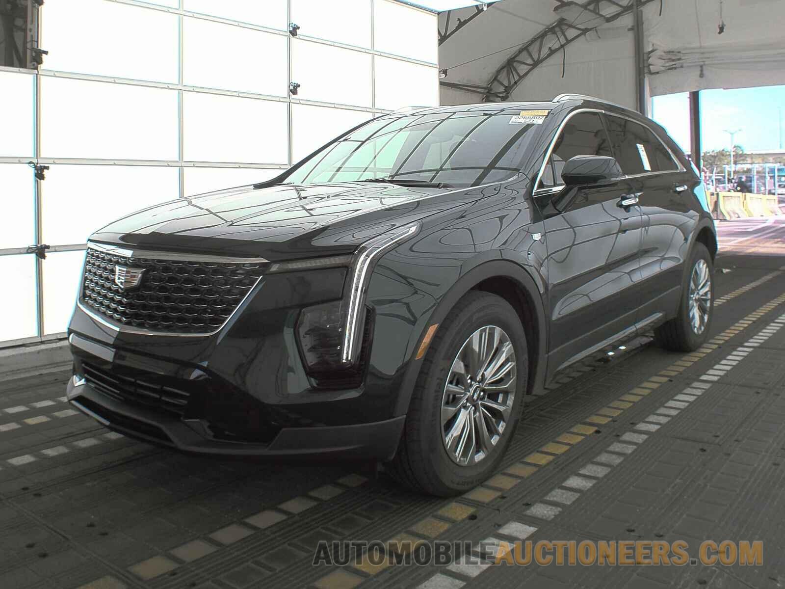 1GYFZCR42RF124122 Cadillac XT4 2024