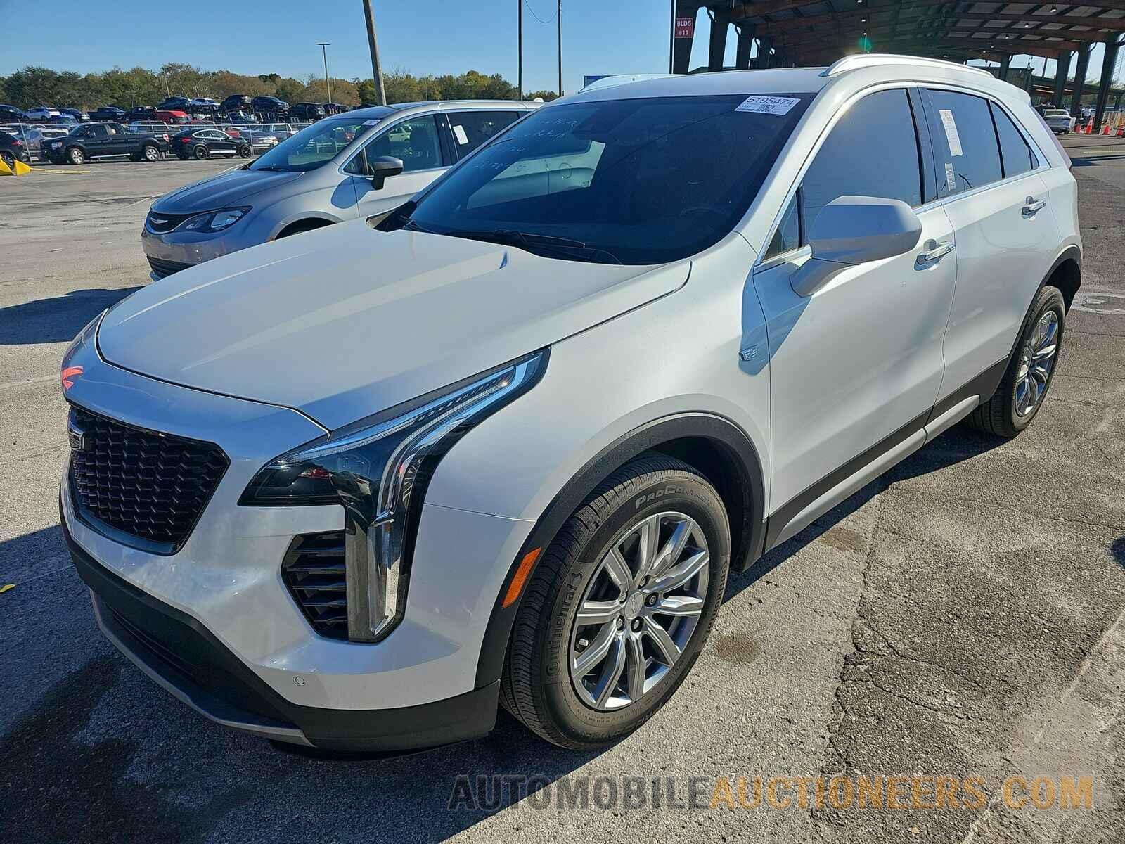 1GYFZCR44LF152107 Cadillac XT4 2020