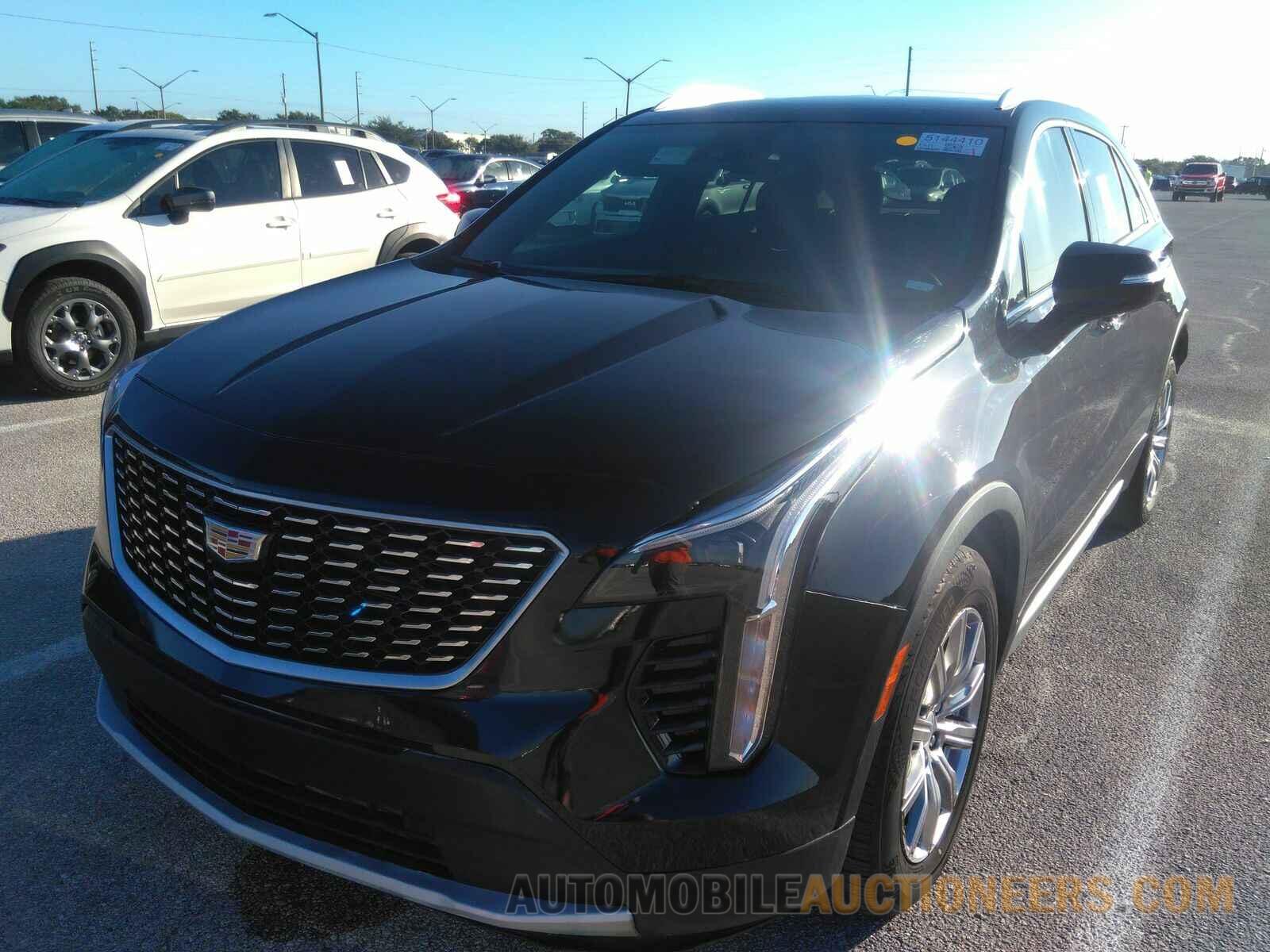 1GYFZCR44PF166563 Cadillac XT4 2023