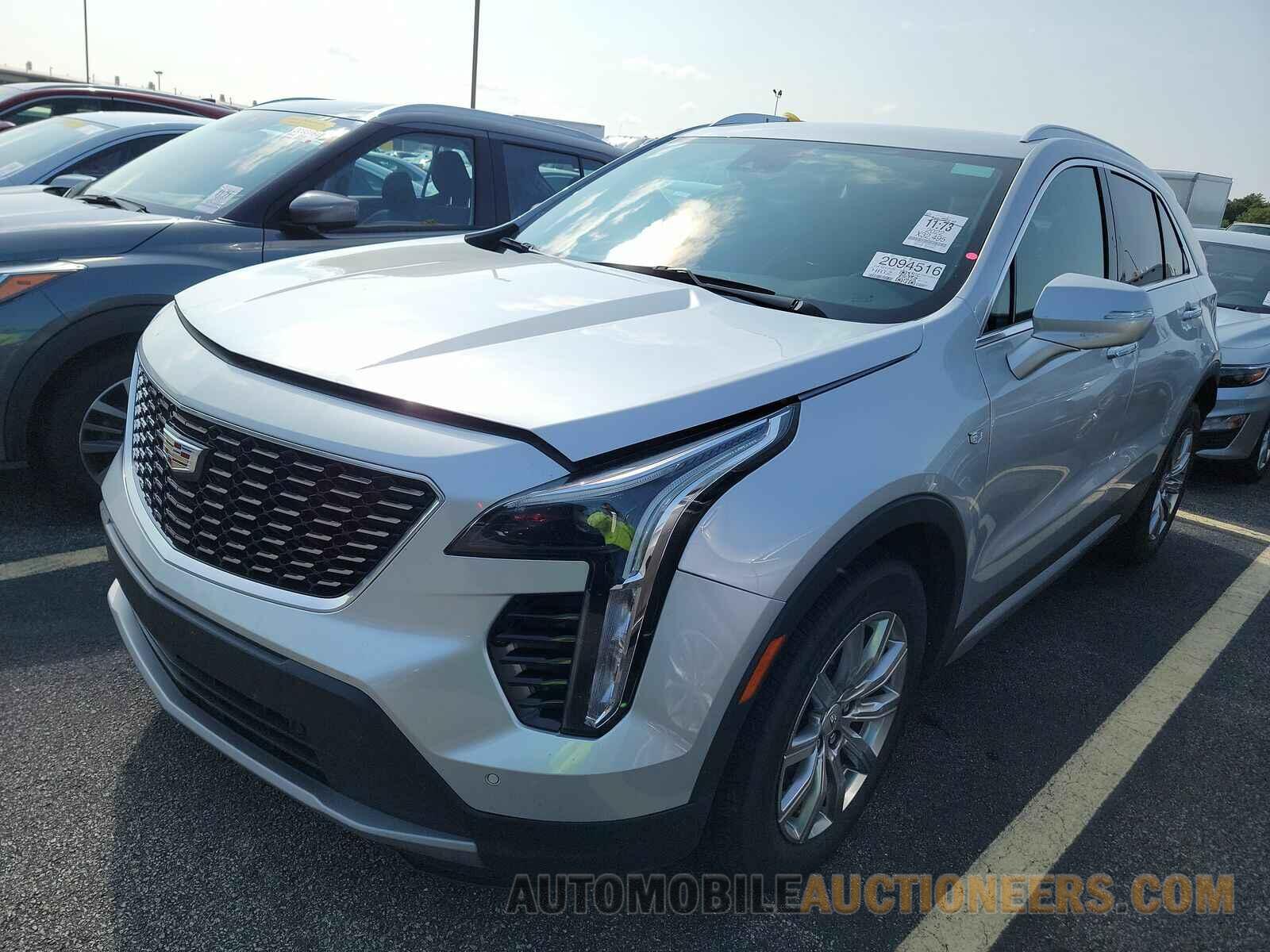 1GYFZCR45NF123475 Cadillac XT4 2022