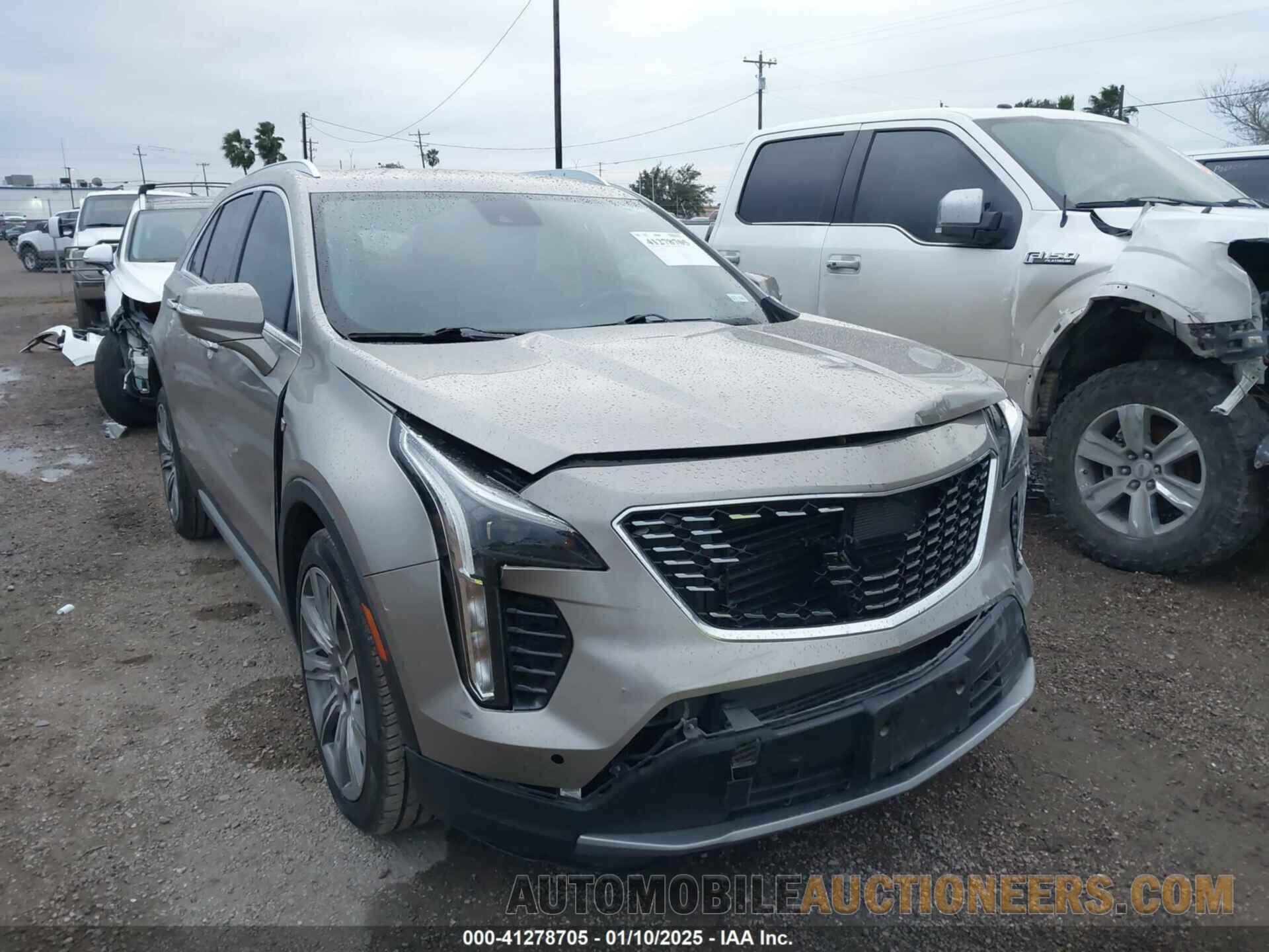 1GYFZCR45NF164754 CADILLAC XT4 2022