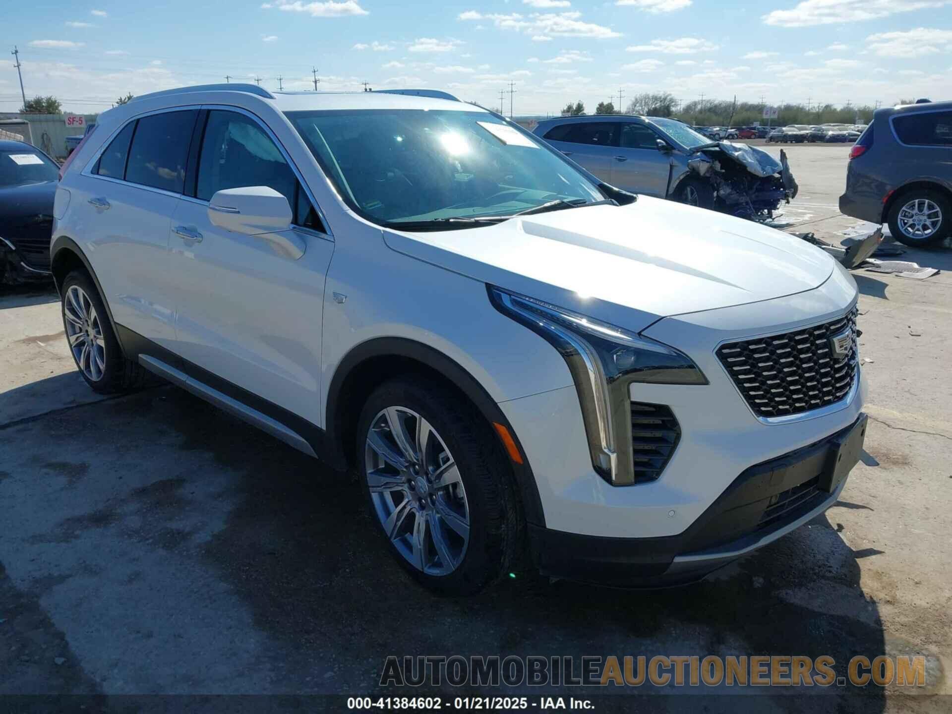 1GYFZCR45PF102449 CADILLAC XT4 2023