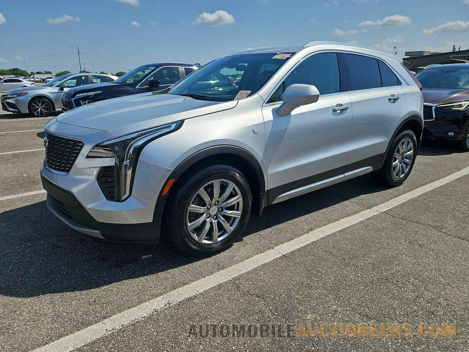 1GYFZCR47LF141683 Cadillac XT4 2020