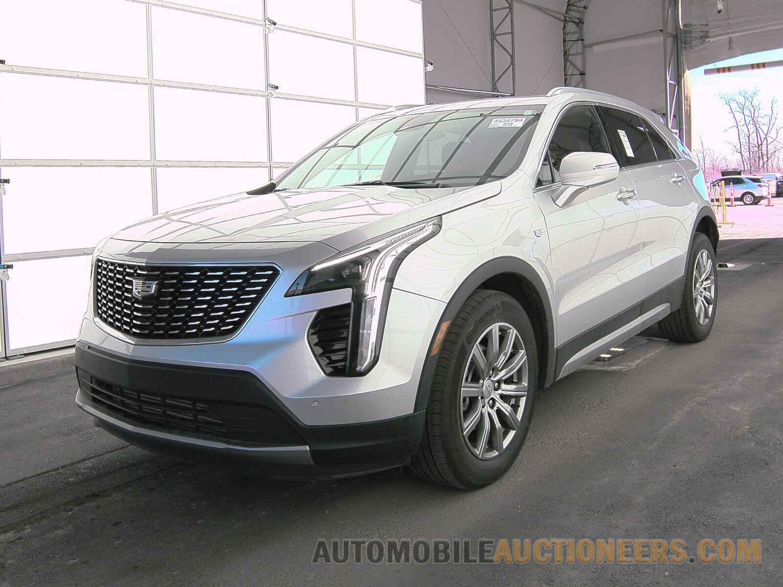 1GYFZCR47MF053637 Cadillac XT4 2021