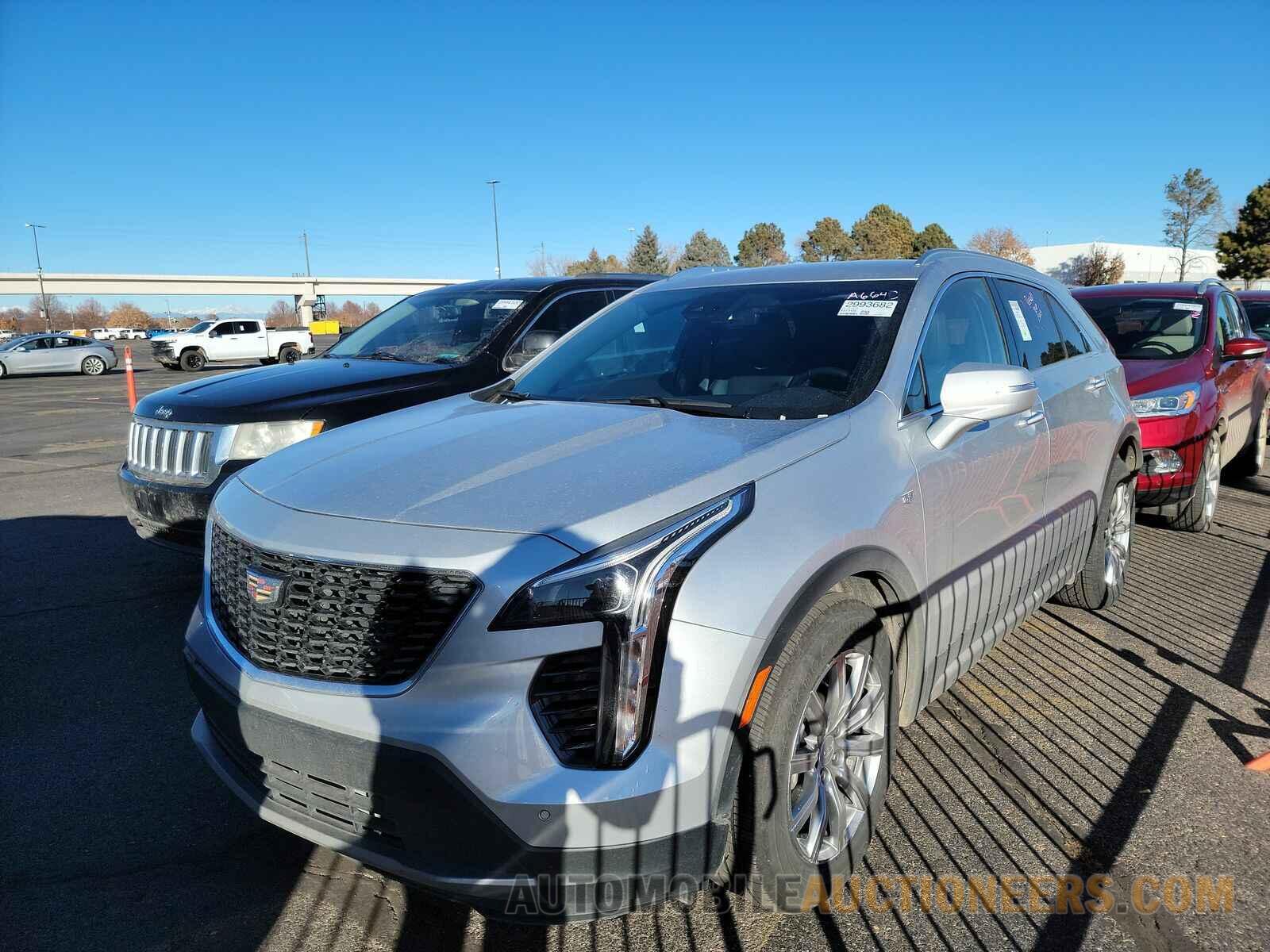 1GYFZCR48NF135426 Cadillac XT4 2022