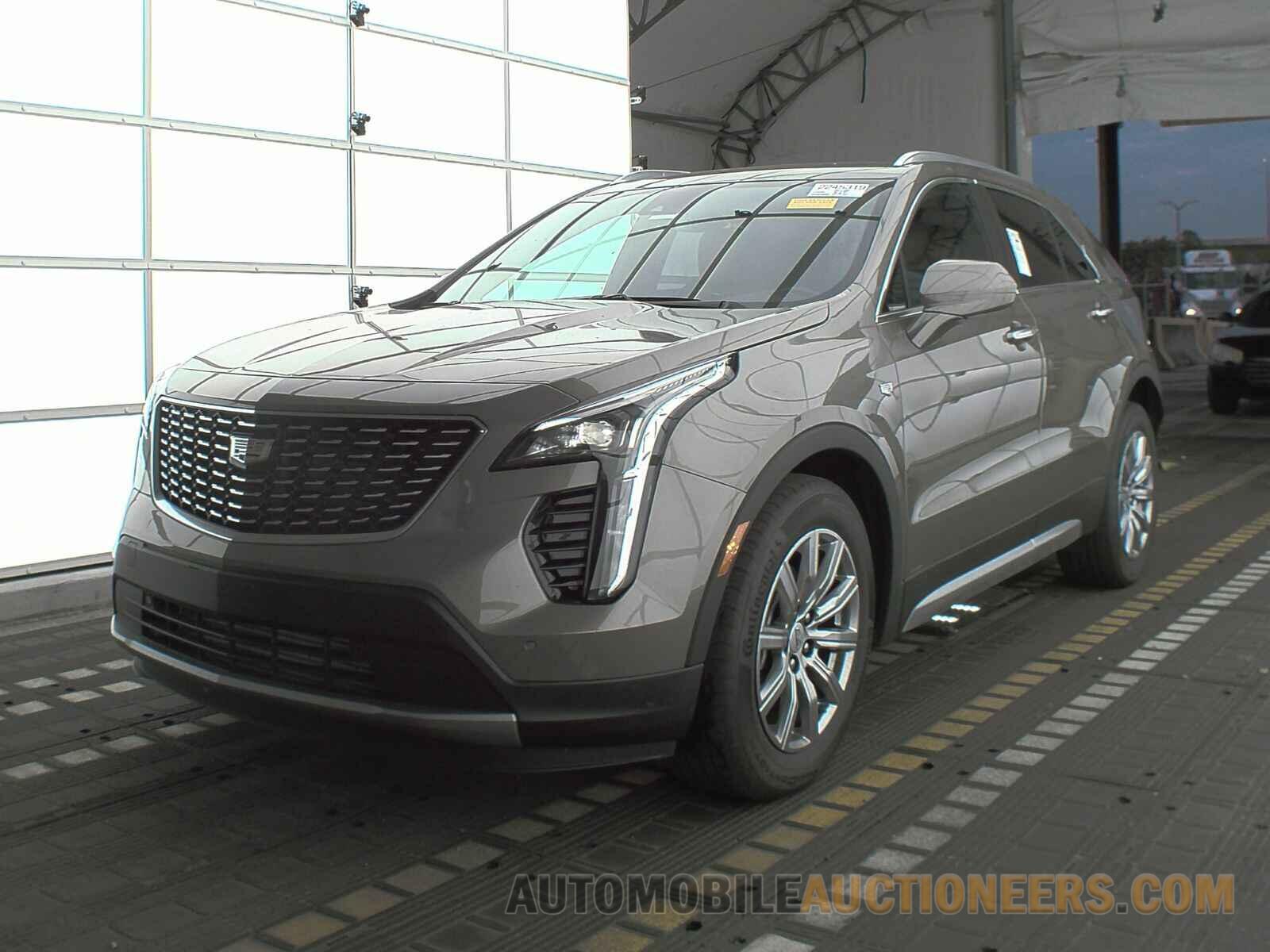 1GYFZCR49LF136226 Cadillac XT4 2020