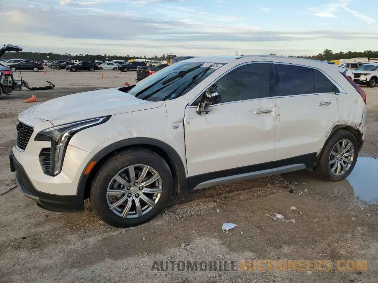 1GYFZCR49MF002429 CADILLAC XT4 2021